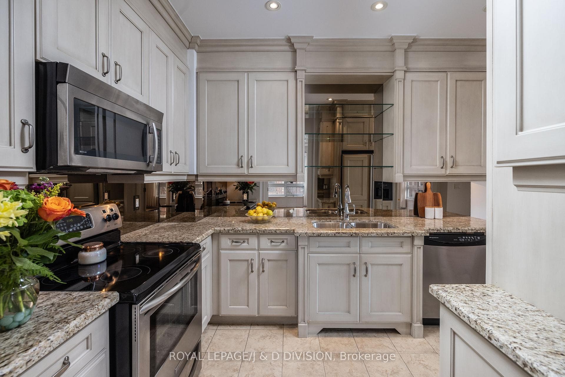 20 Burkebrook Place Unit 311 photo 8