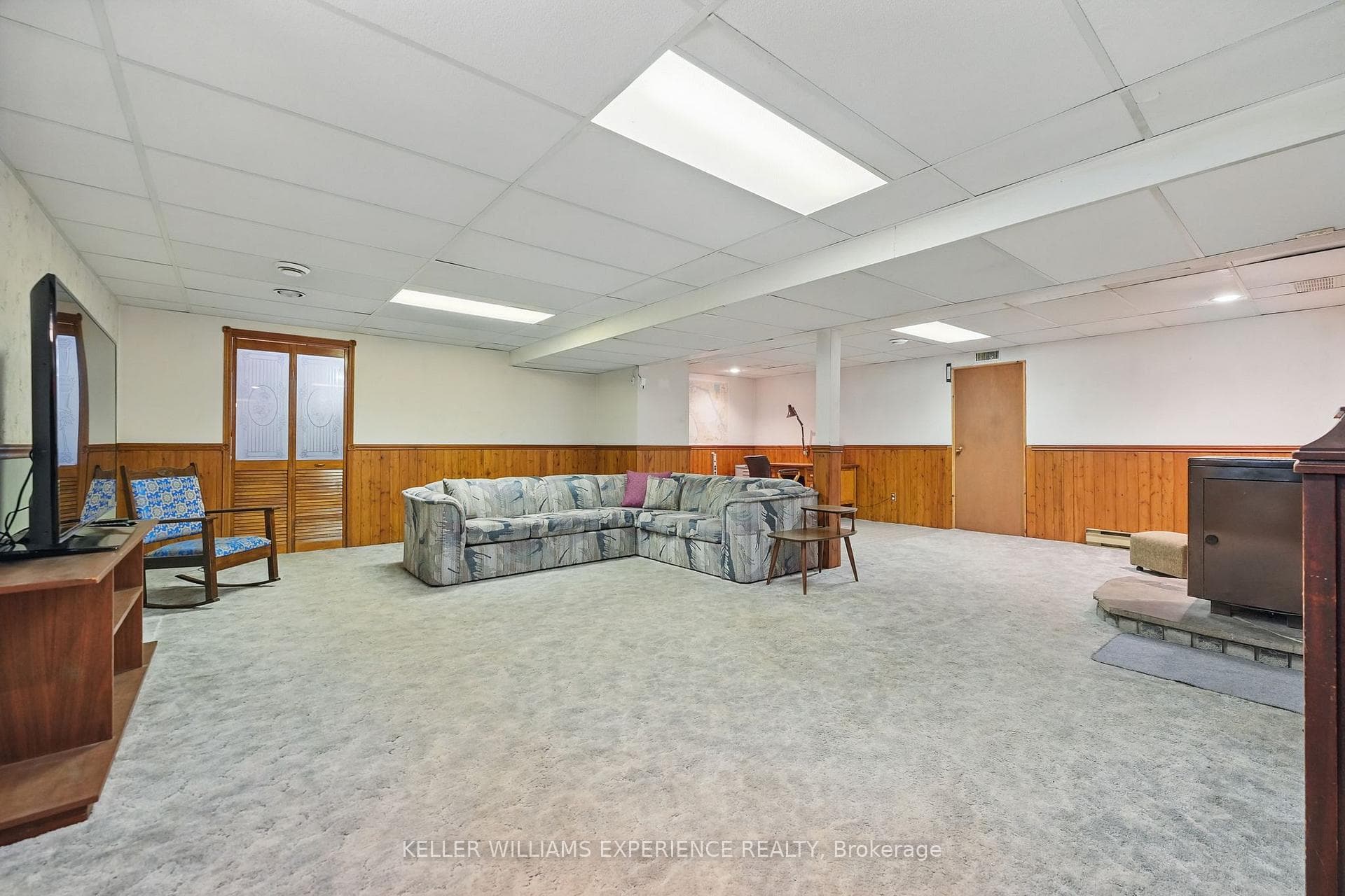 6 Fernanne Drive photo 26