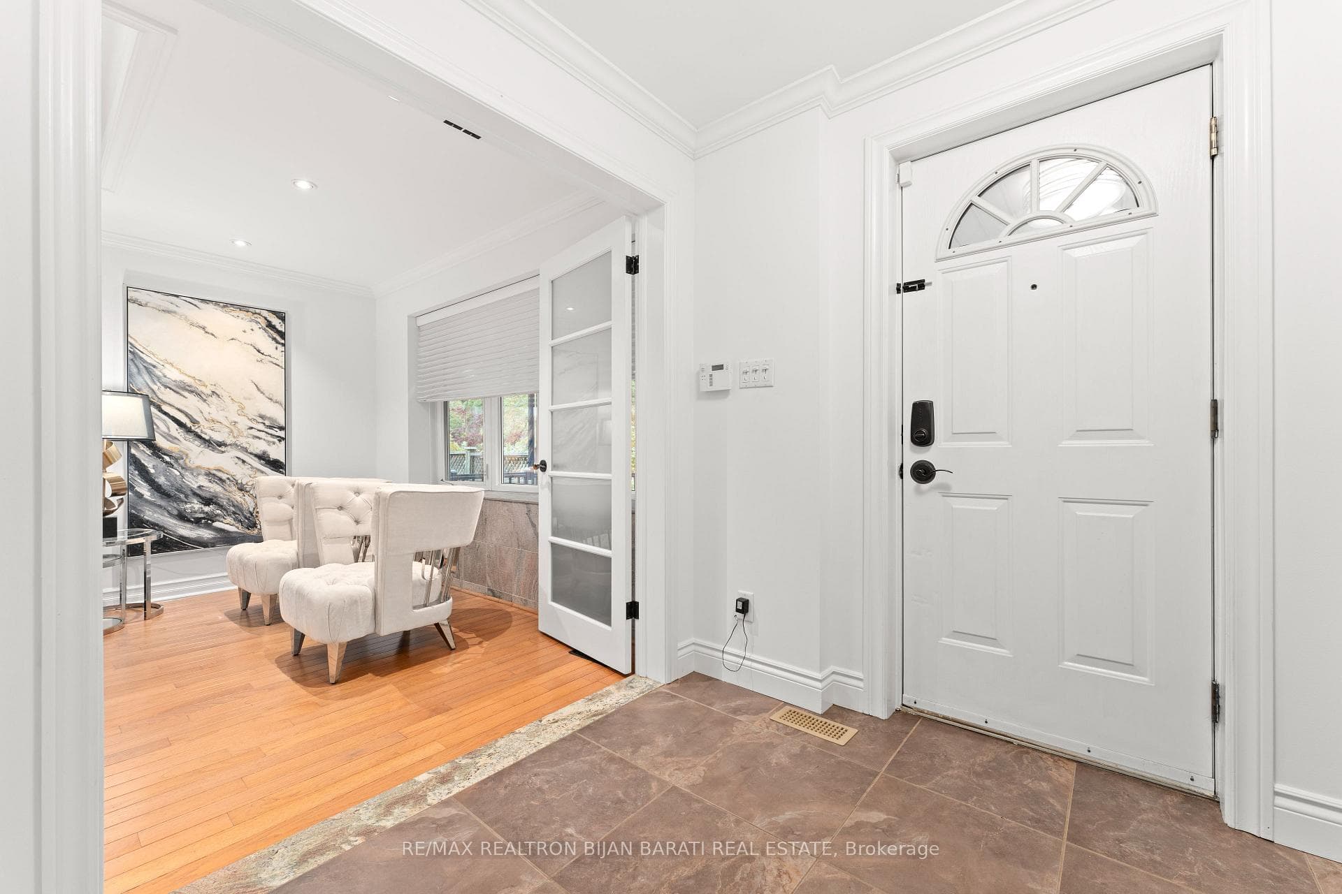 9 Sifton Court photo 2