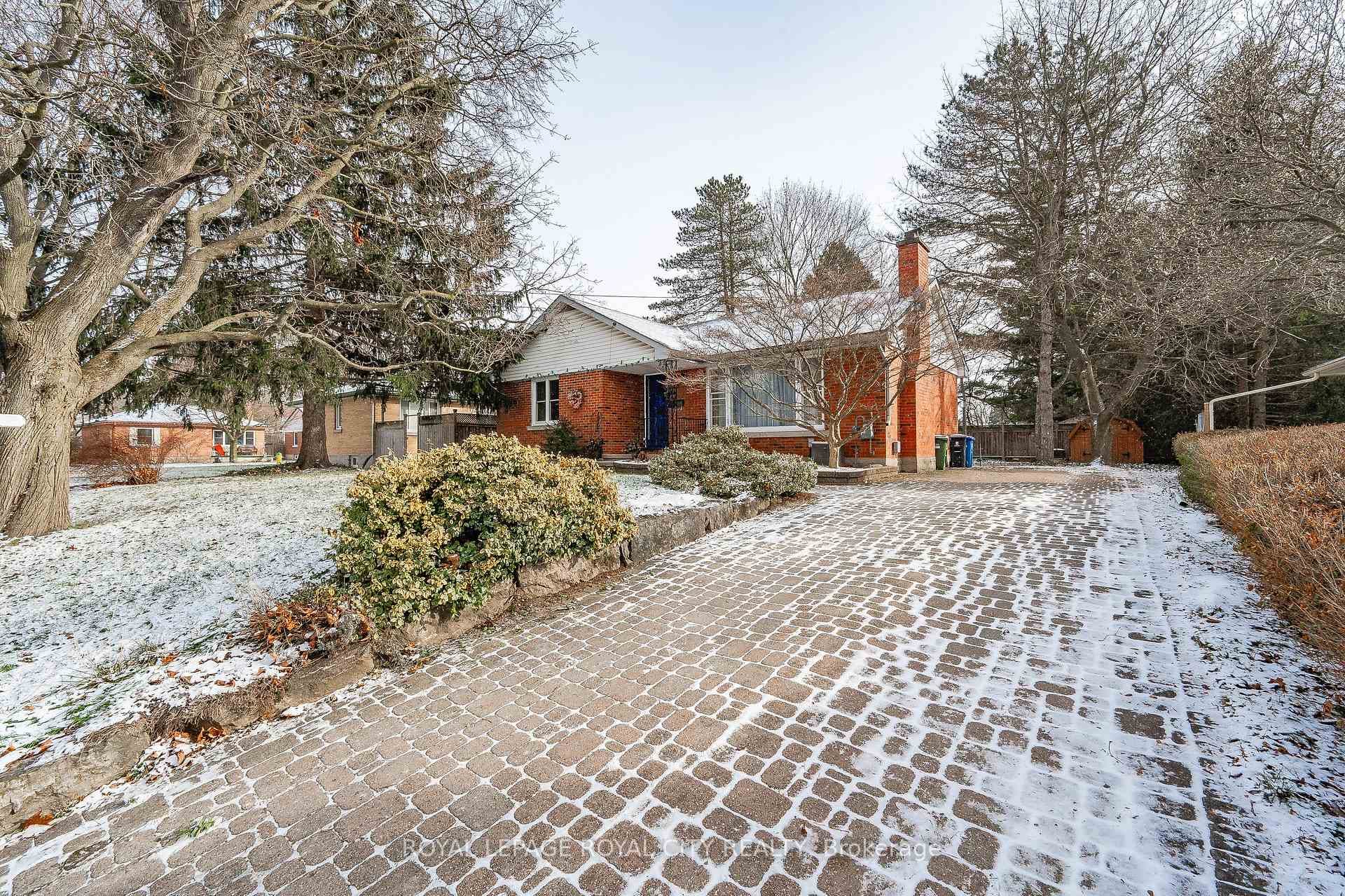 115 Marlborough Road photo 35