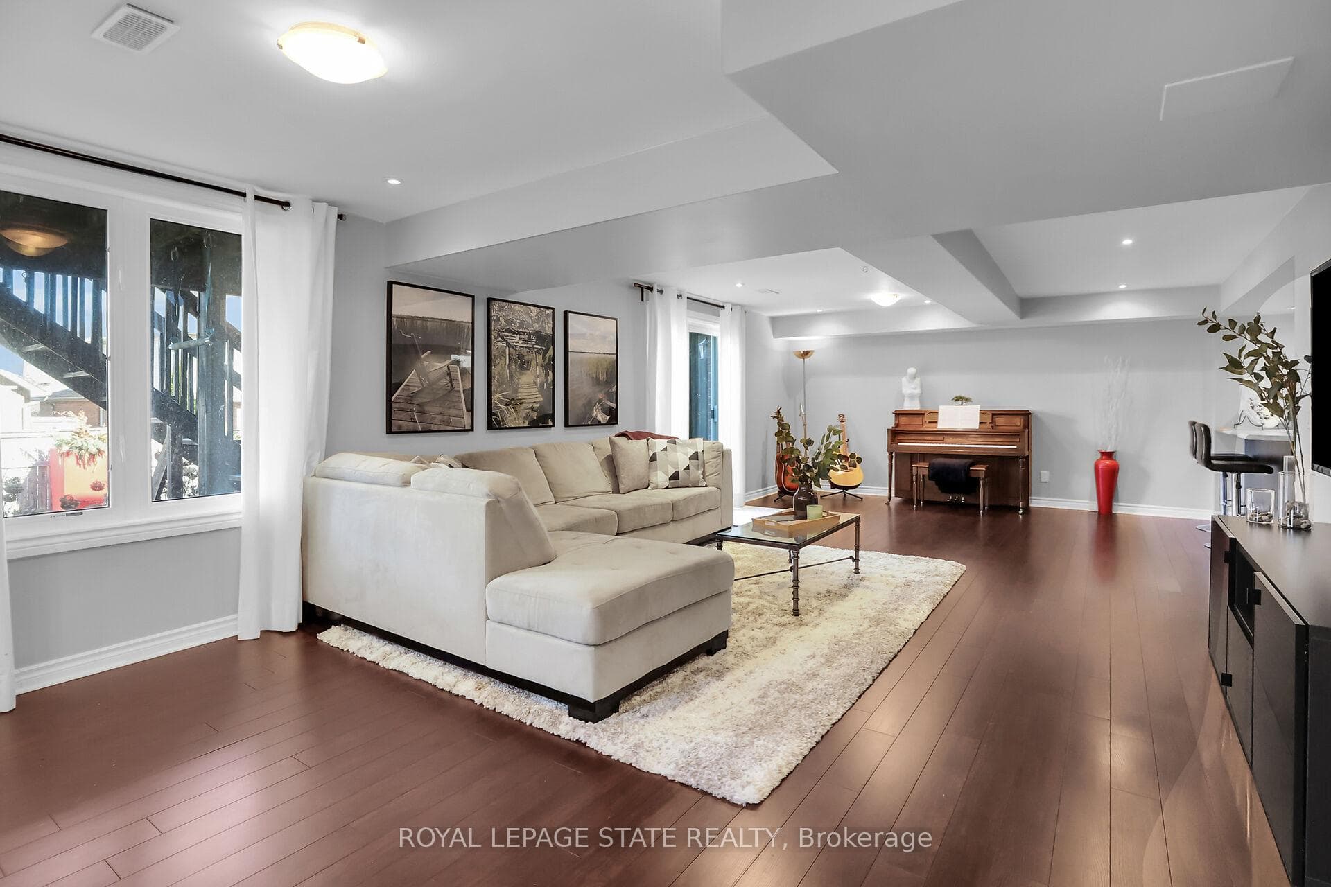 40 Bell Avenue photo 35