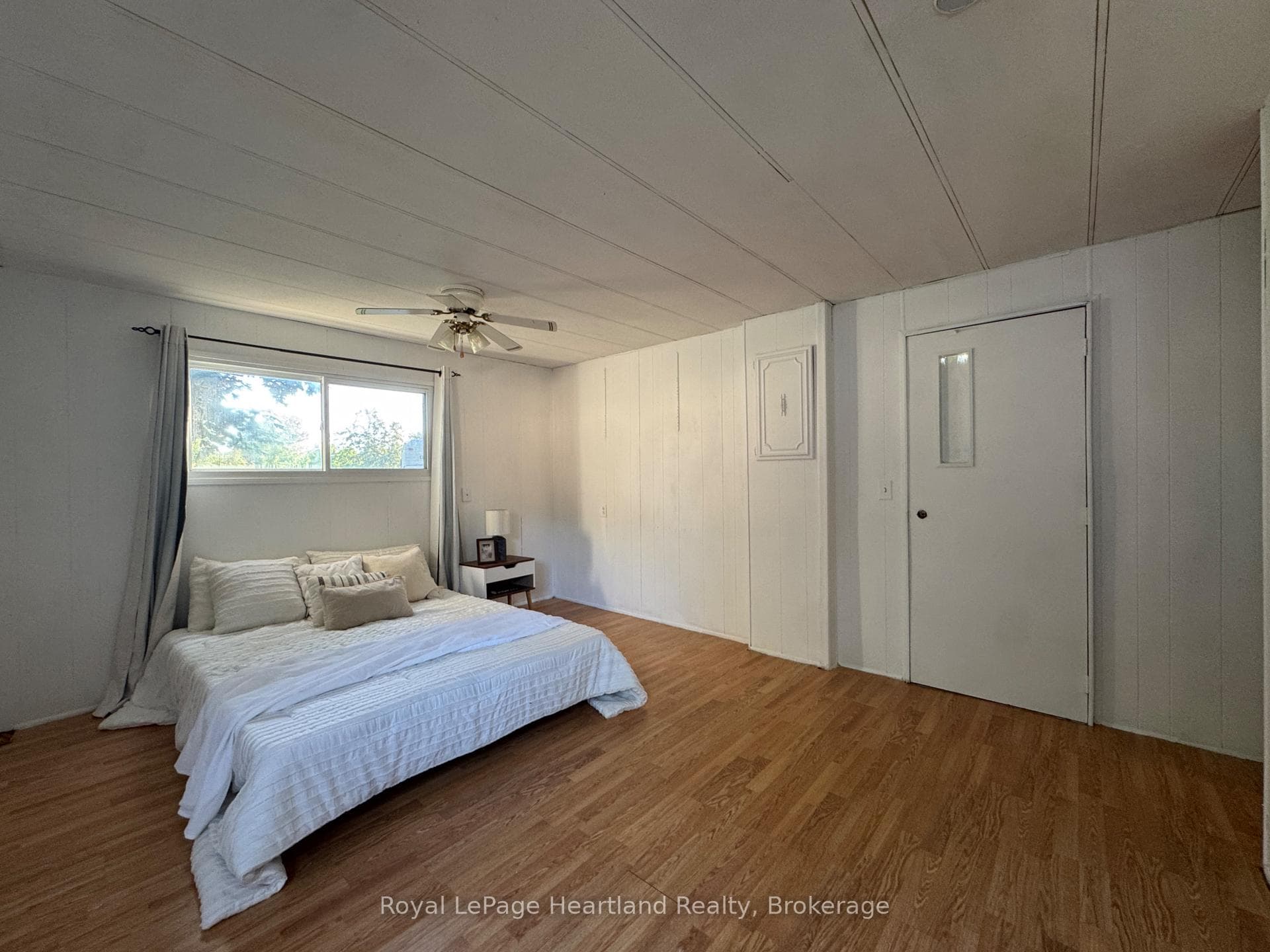 4 Trailer Park Road photo 11