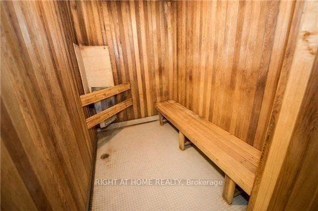 30 North Park Road Unit 1107 photo 19