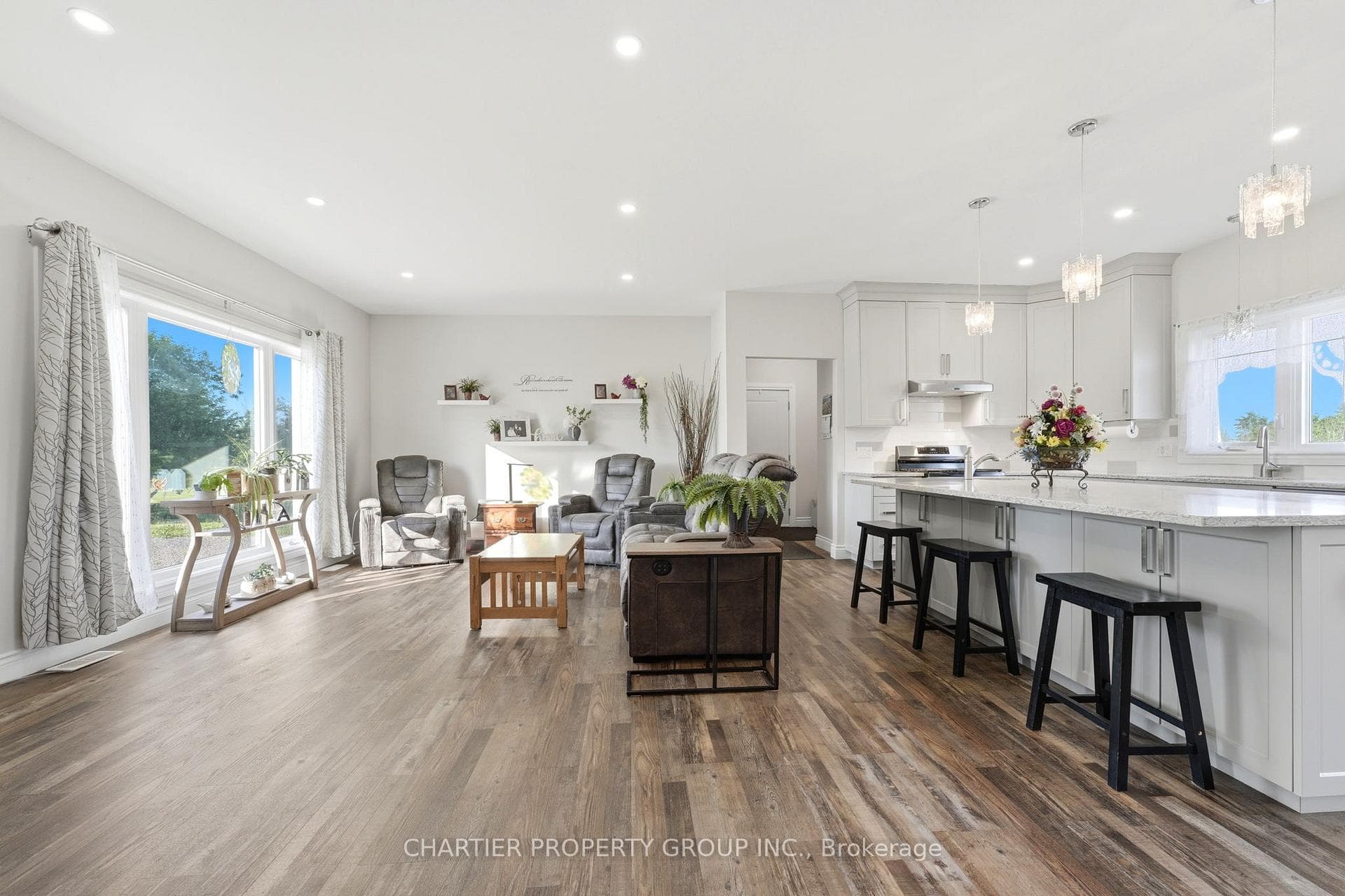 10664 Blaine Road photo 6