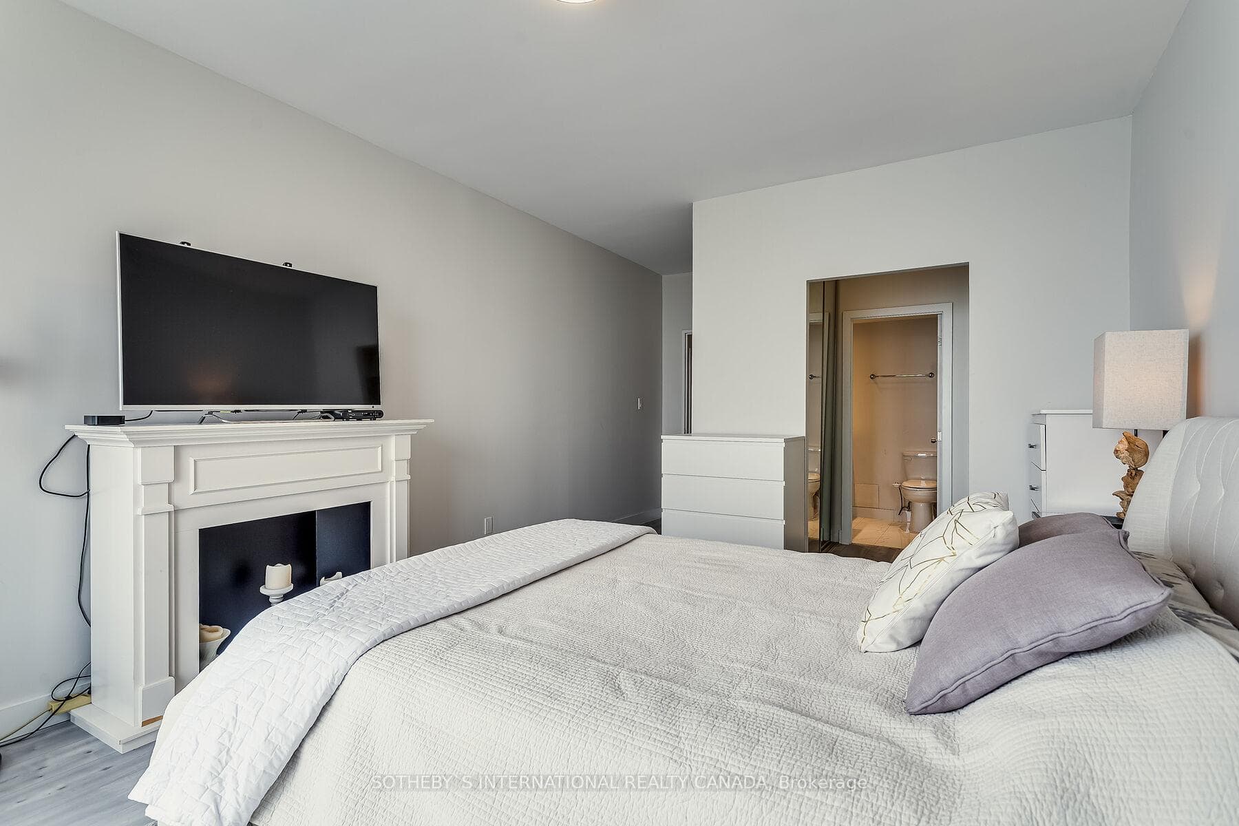 33 Harbour Square Unit 3408 photo 25