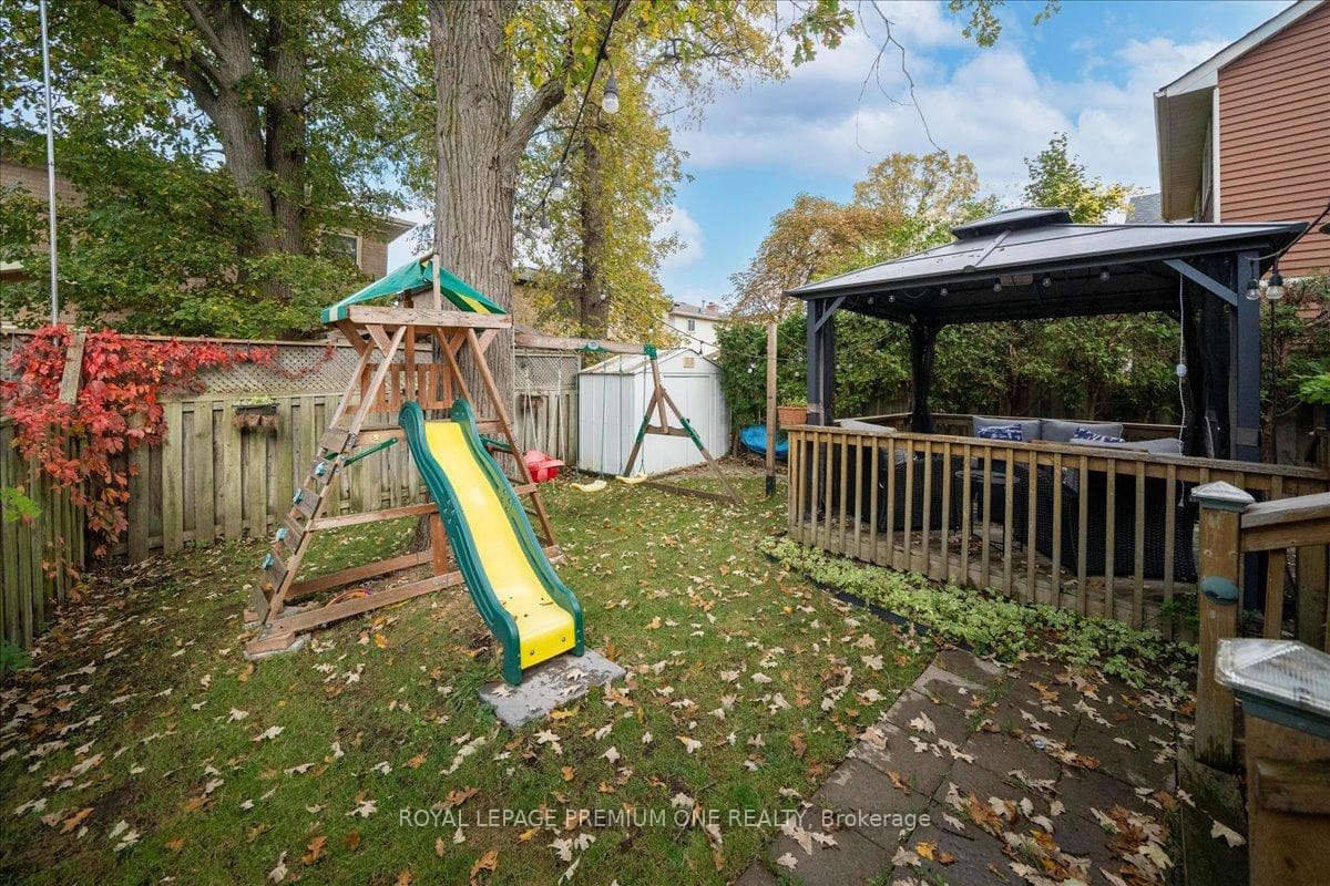 30 Mitchell Avenue photo 22