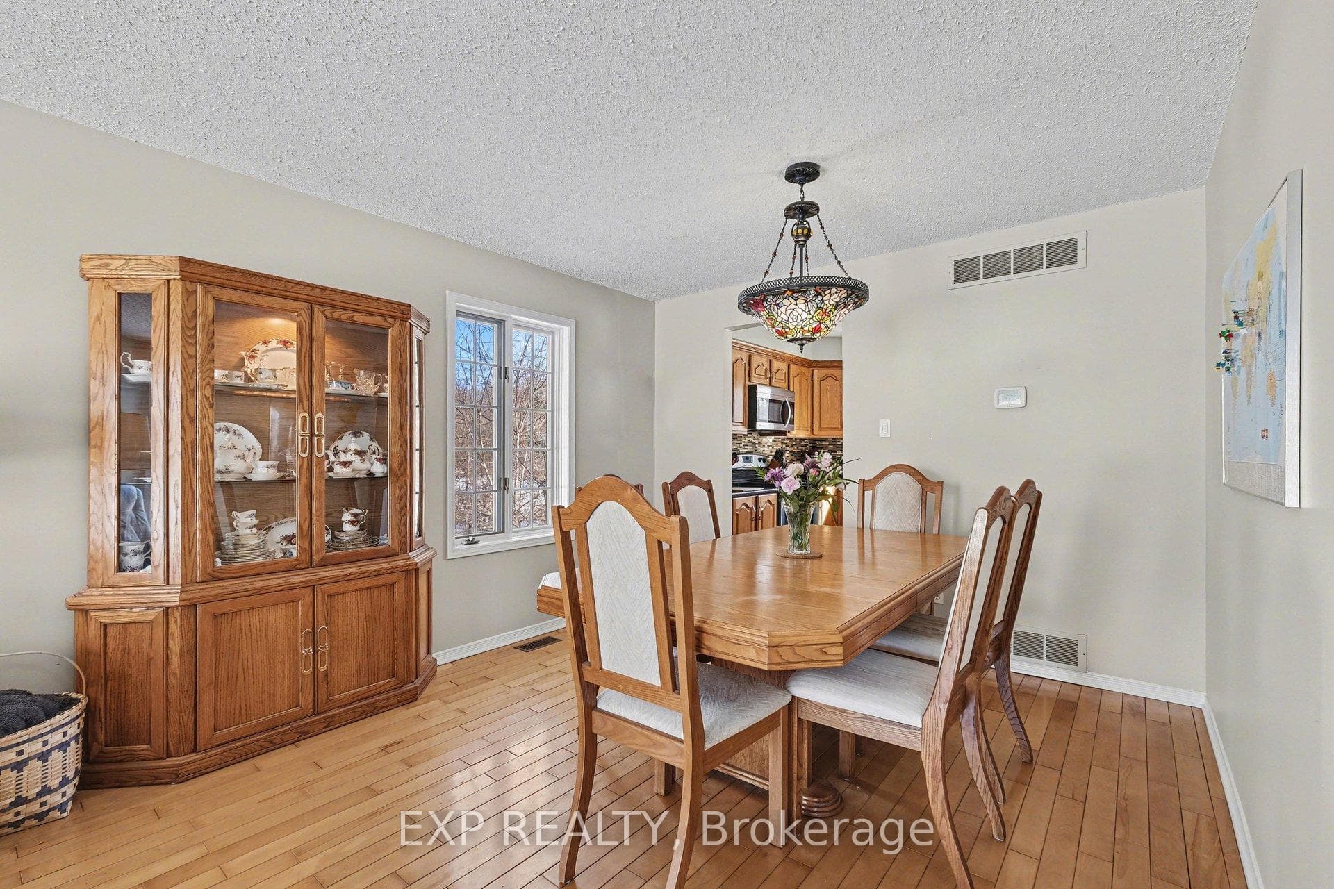 1284 Old Carriage Lane photo 8