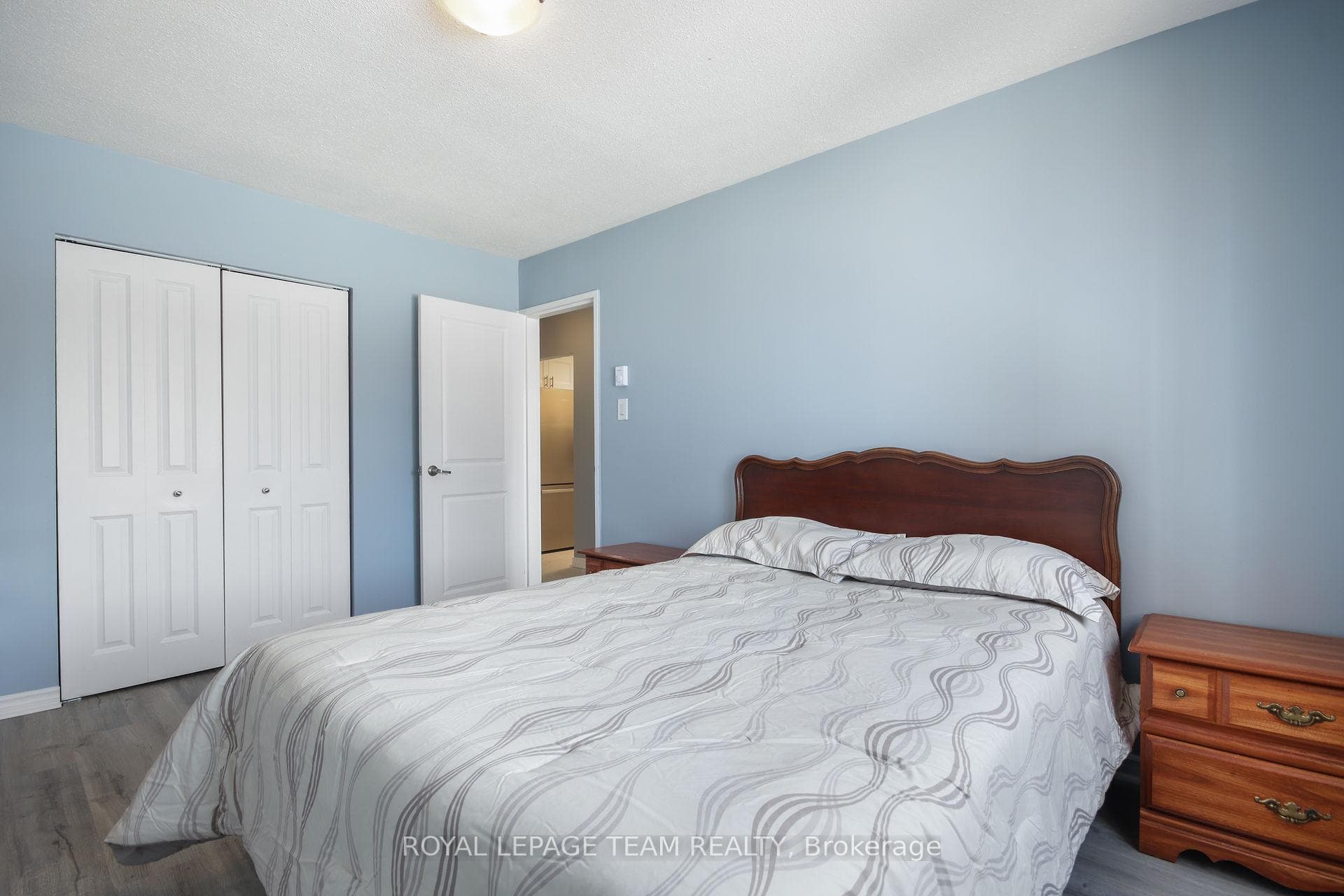 2041 Arrowsmith Drive Unit 201B photo 23