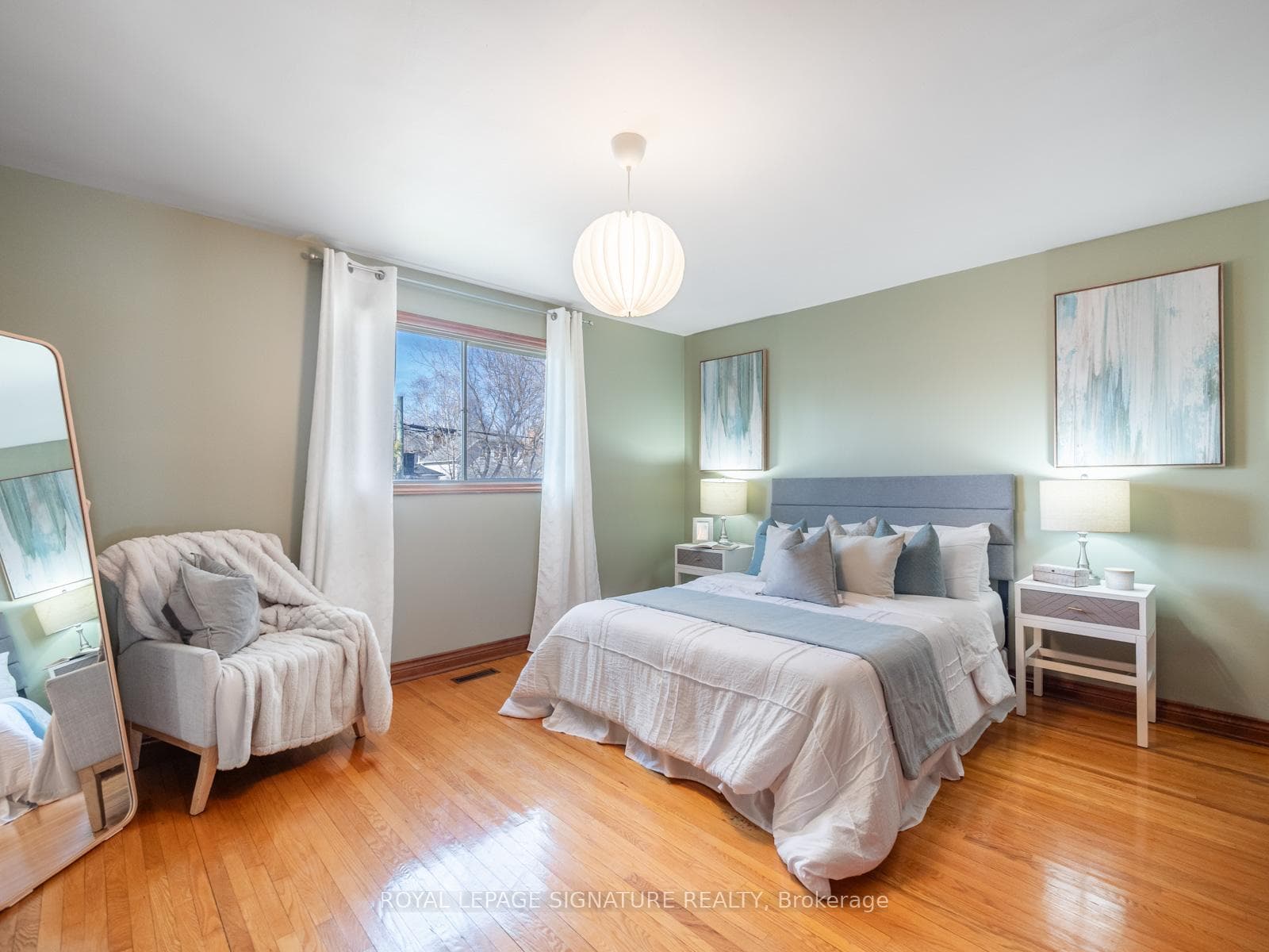 70 Newton Drive photo 14
