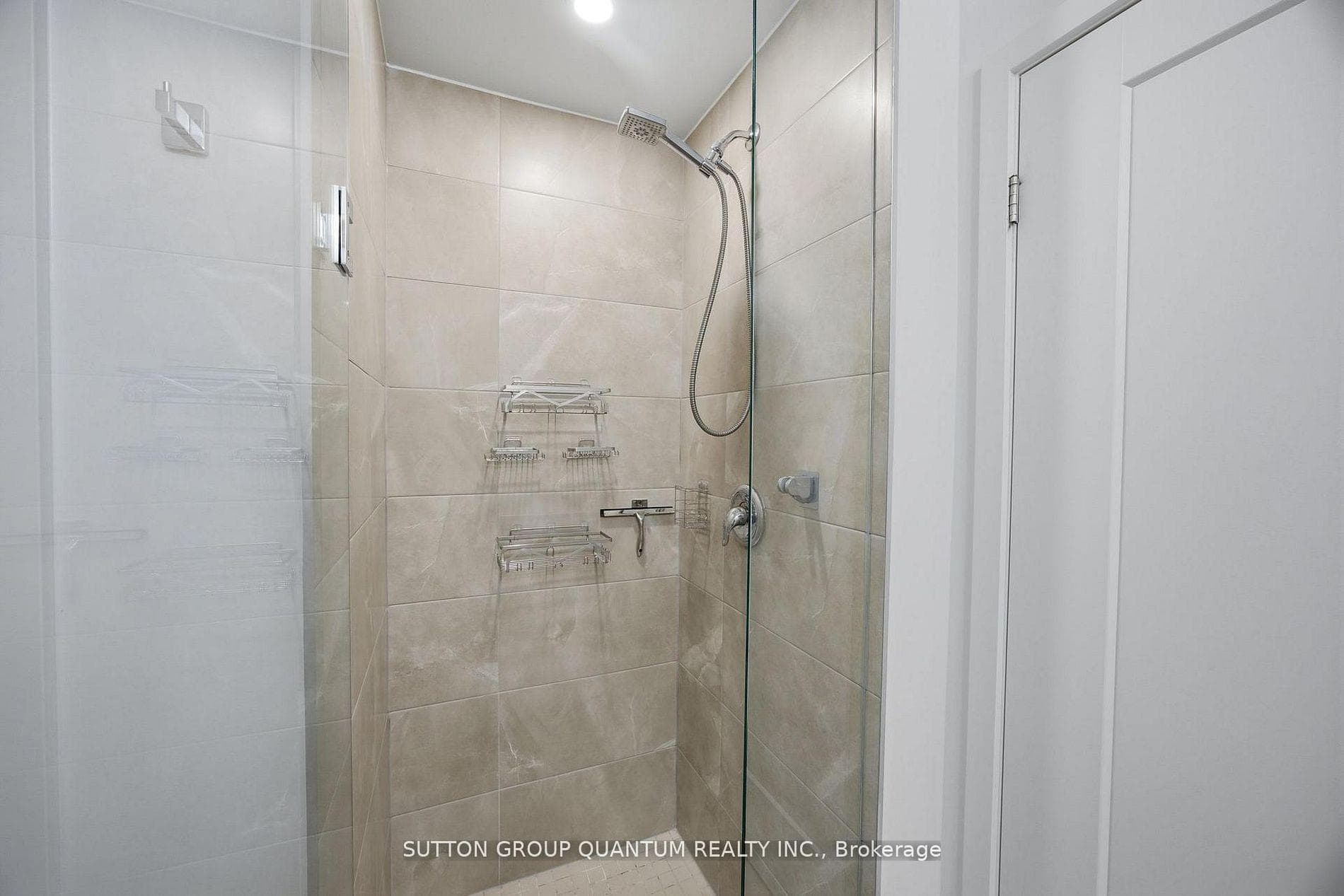 1035 Southdown Road Unit 1903 photo 24