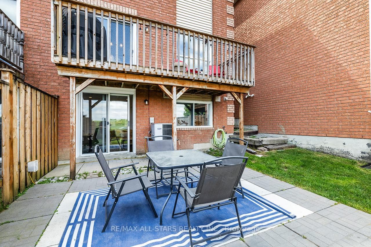 97 Lorne Street photo 34
