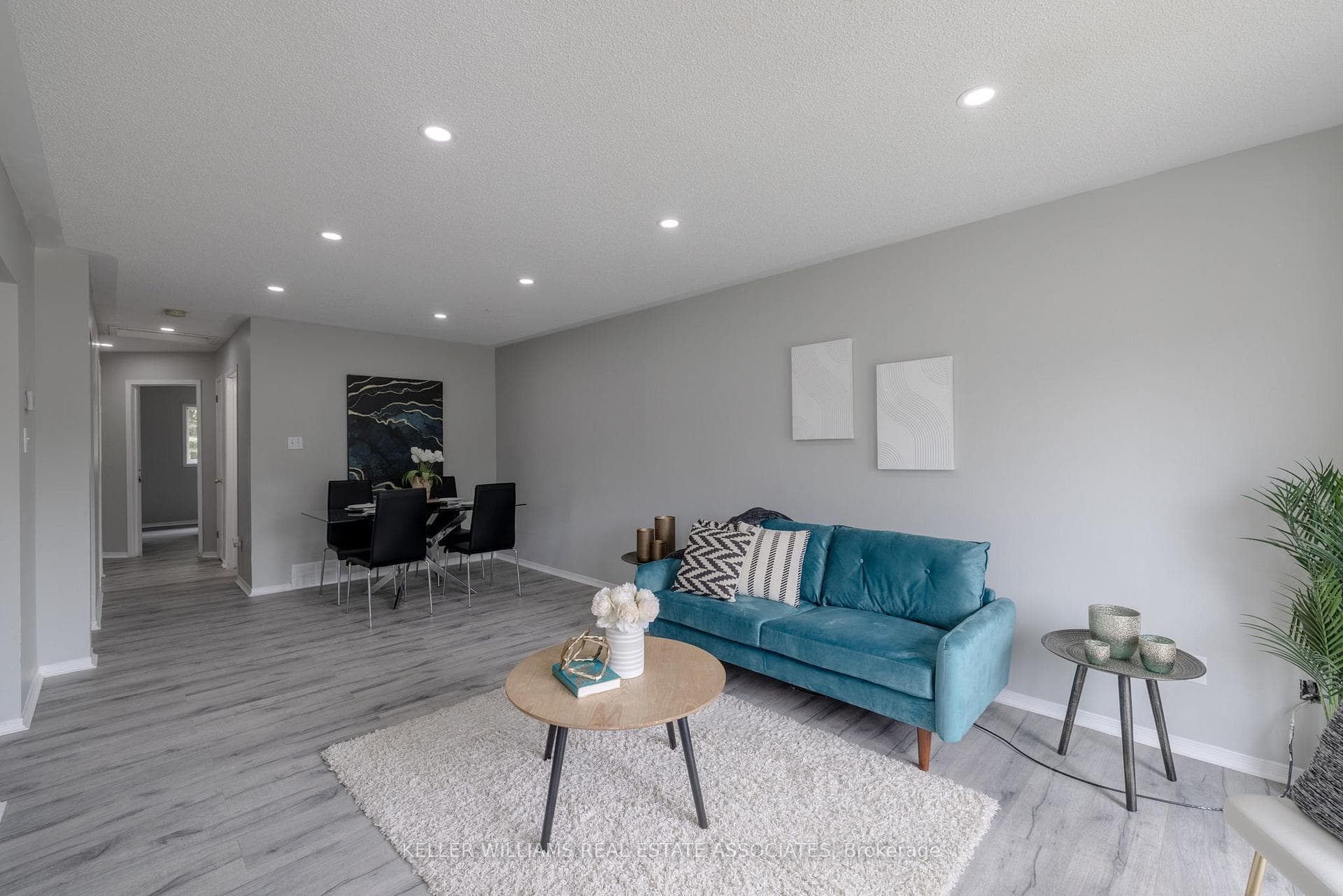 358 Fleming Drive photo 4