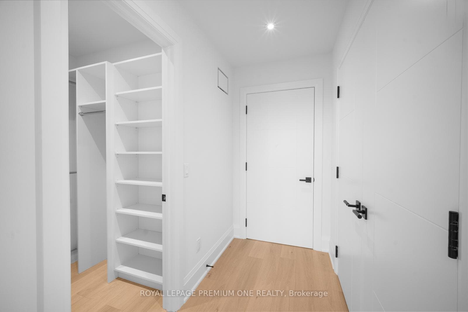 681 Glencairn Avenue photo 16