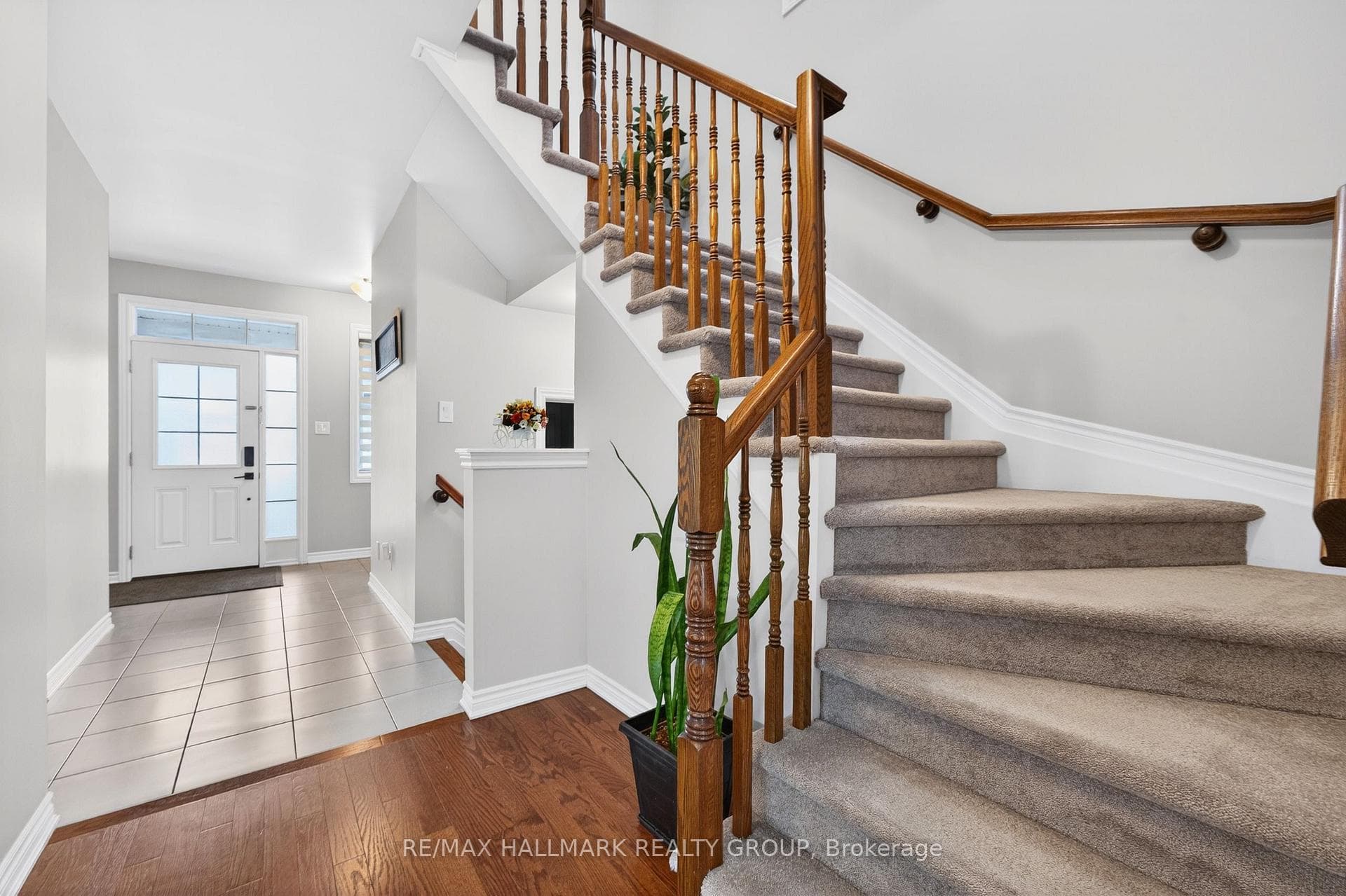 614 Dundonald Drive photo 19