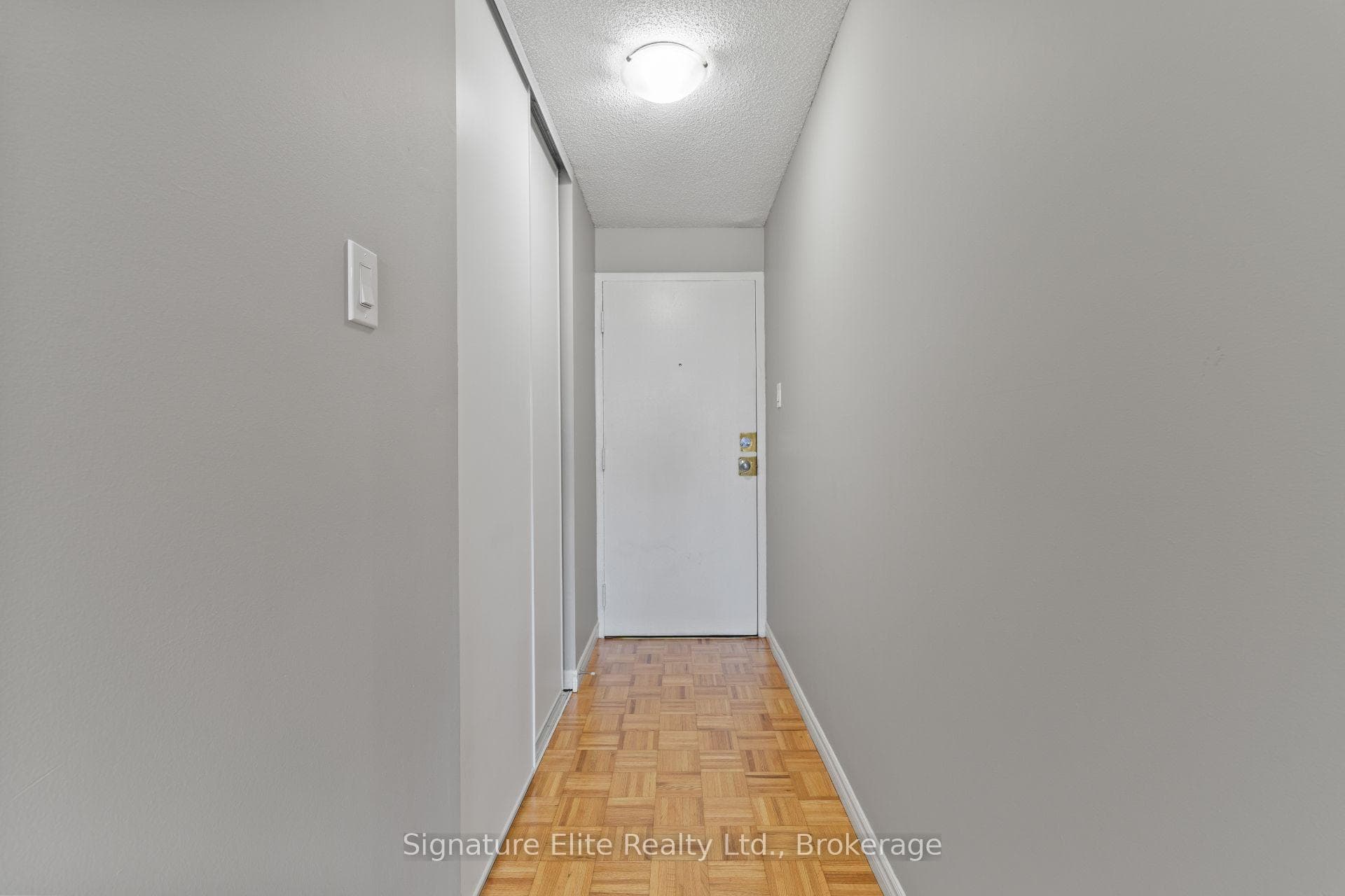 77 Lakeshore Road Unit 4A photo 7