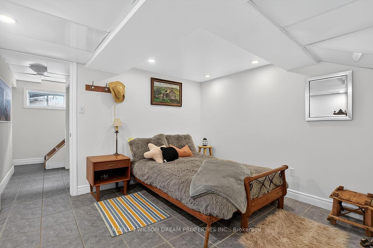 2105 Bangor Street photo 39