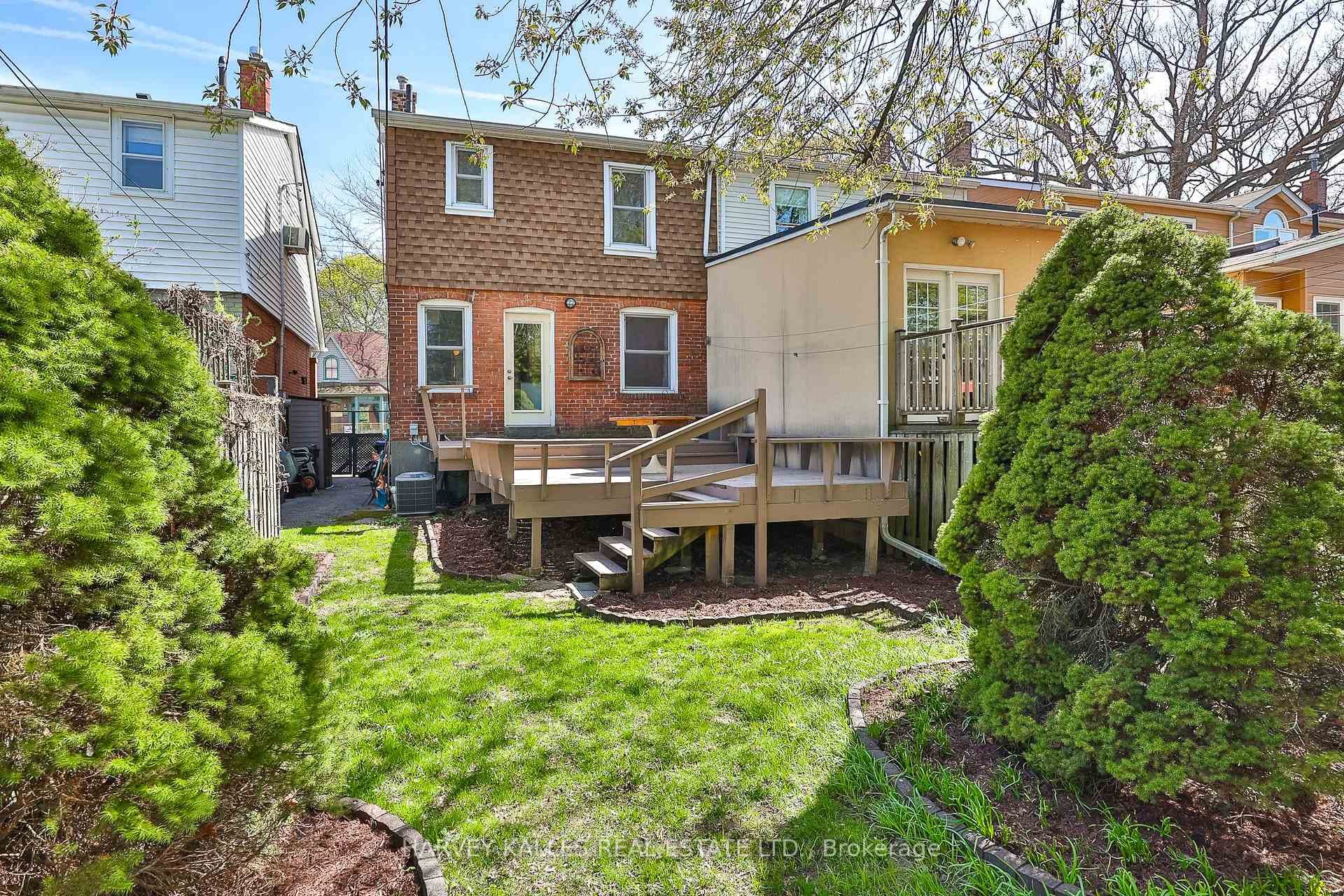 524 BALLIOL Street photo 27