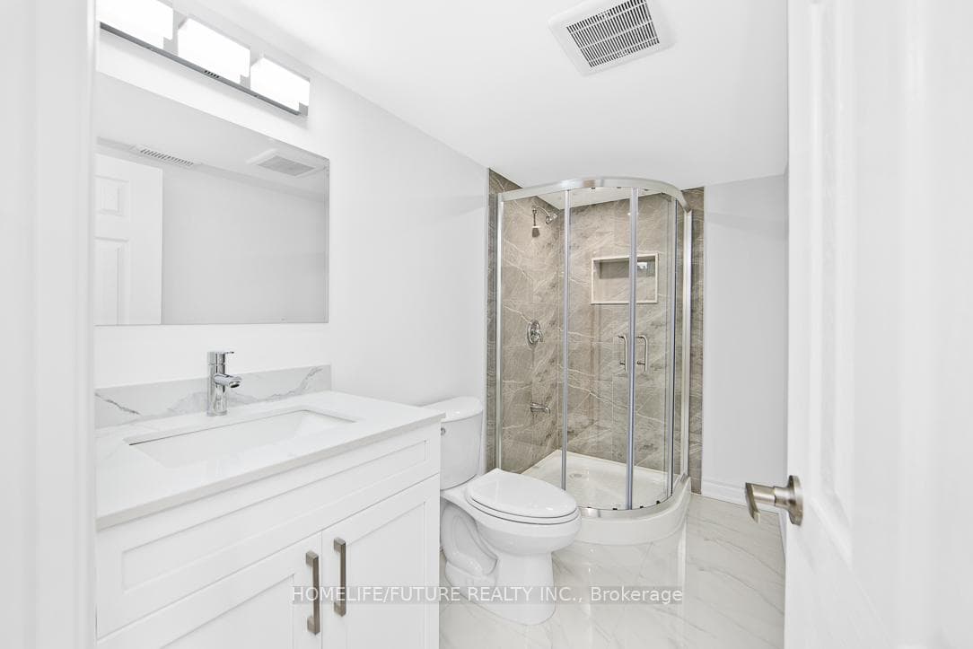 2462 Florentine Place photo 25