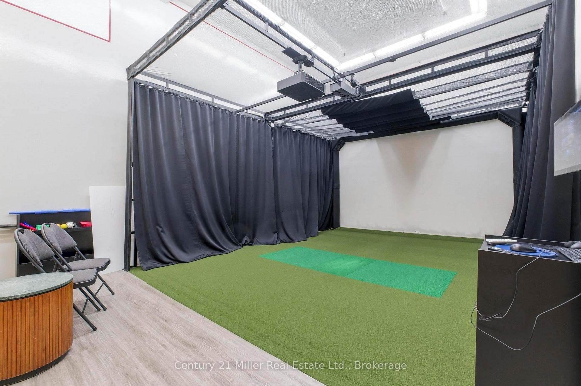 Virtual Golf Simulator