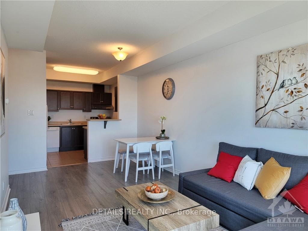 100 ROGER GUINDON Avenue Unit 704 photo 7