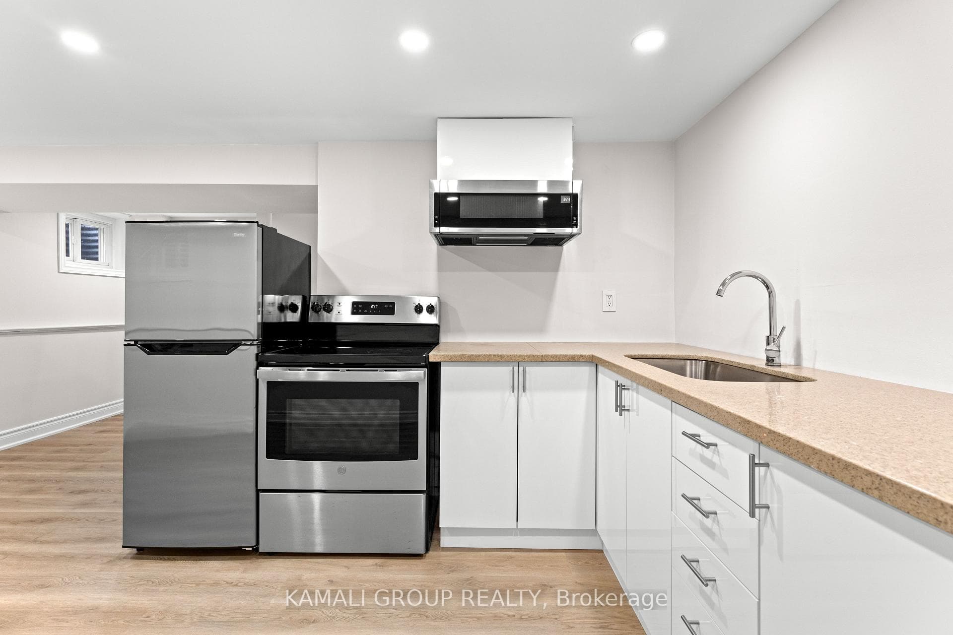 Modern Kitchen