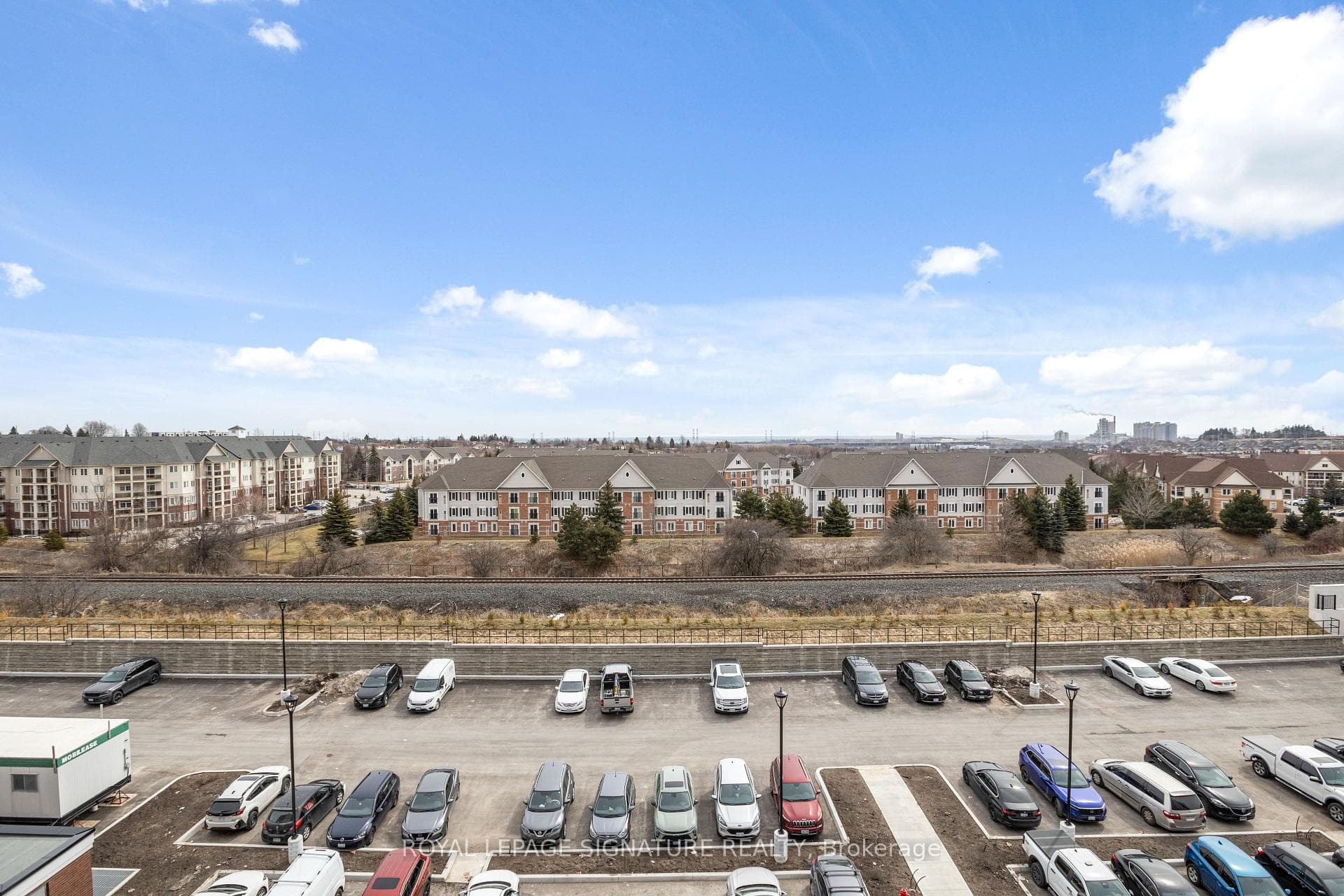 51 Clarington Boulevard Unit 601 photo 25