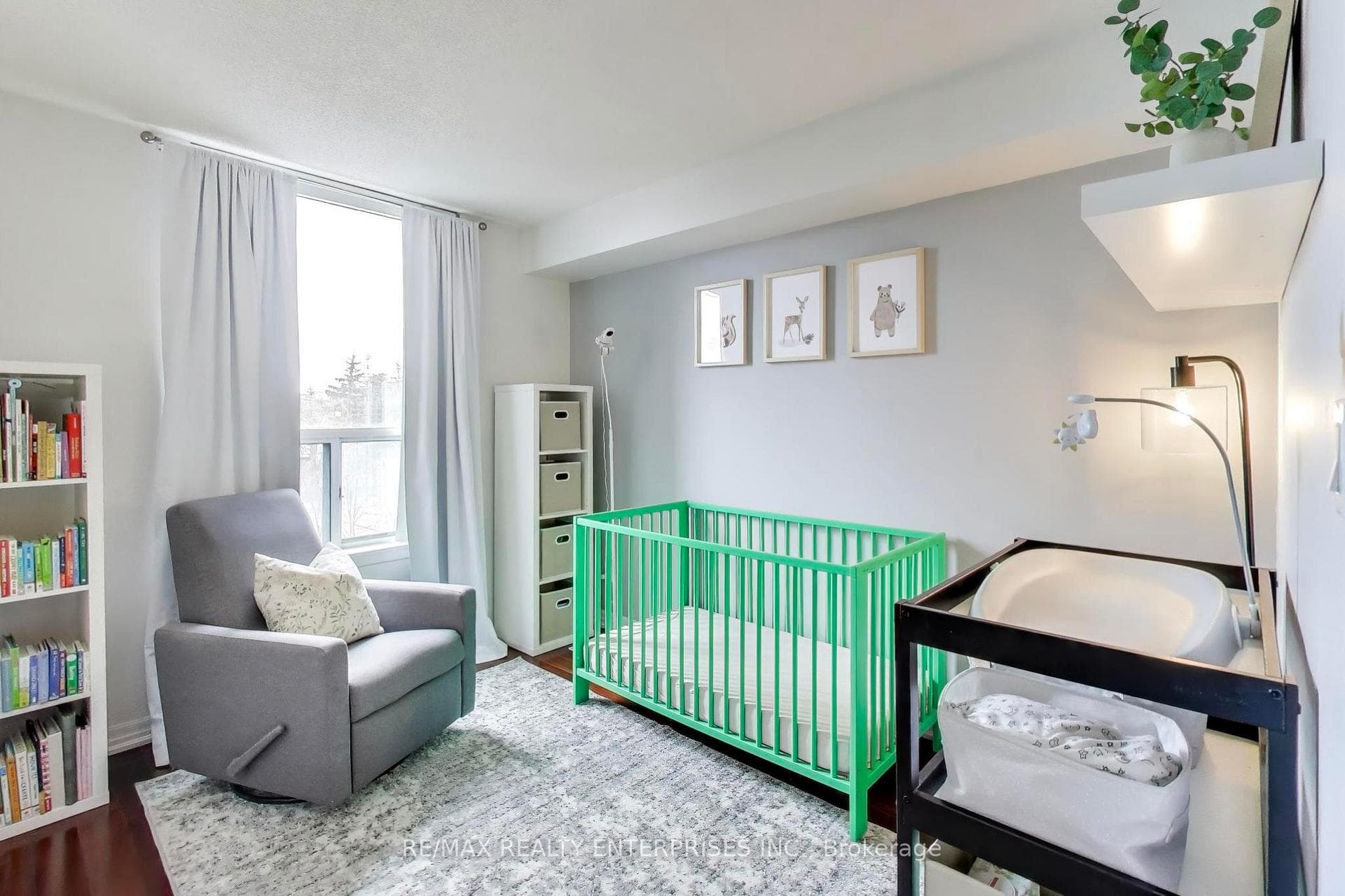135 Hillcrest Avenue Unit 309 photo 13