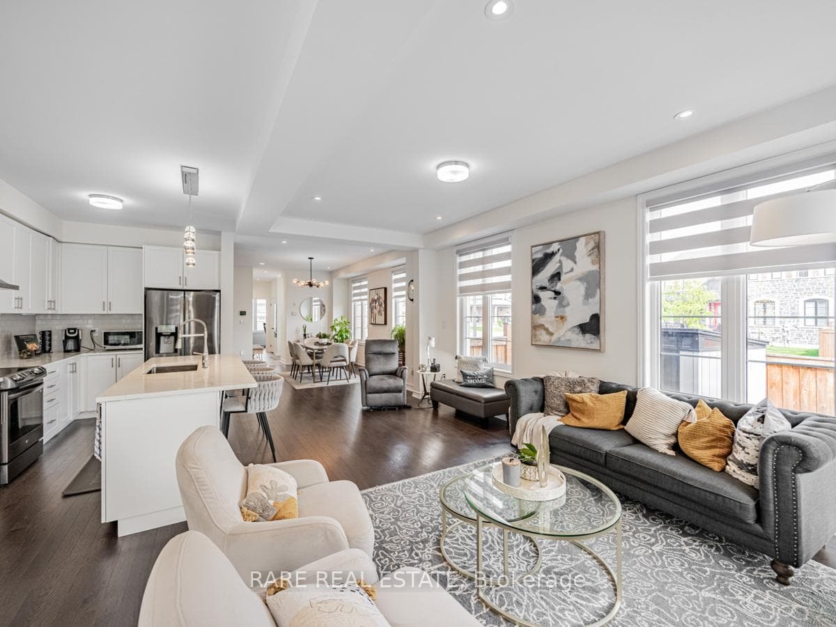 514 Parent Place photo 13