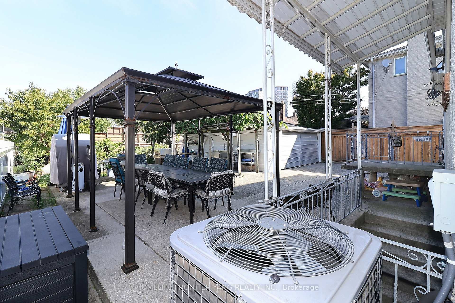 66 Cartwright Avenue photo 33