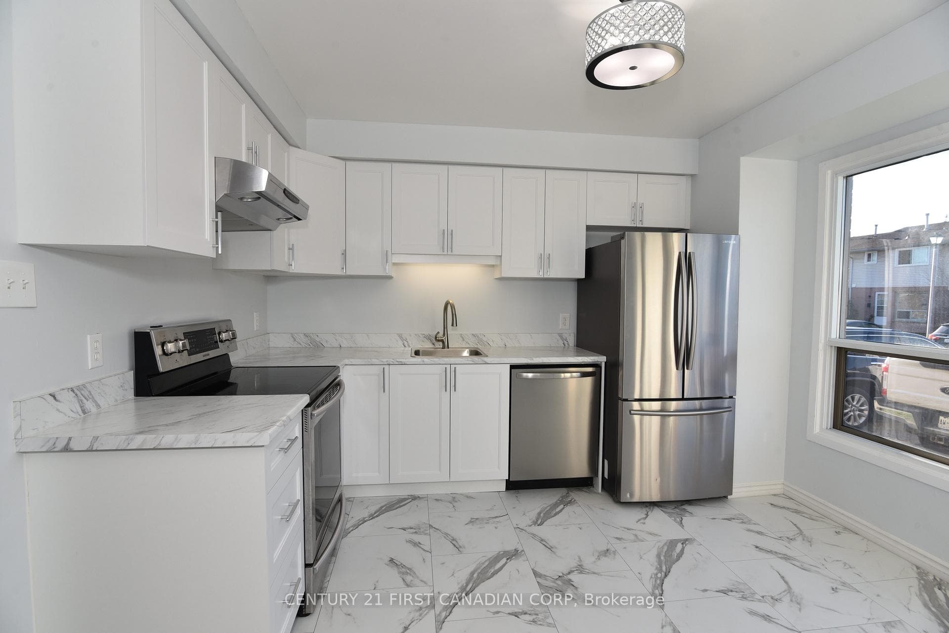 595 Third Street Unit 2 photo 5