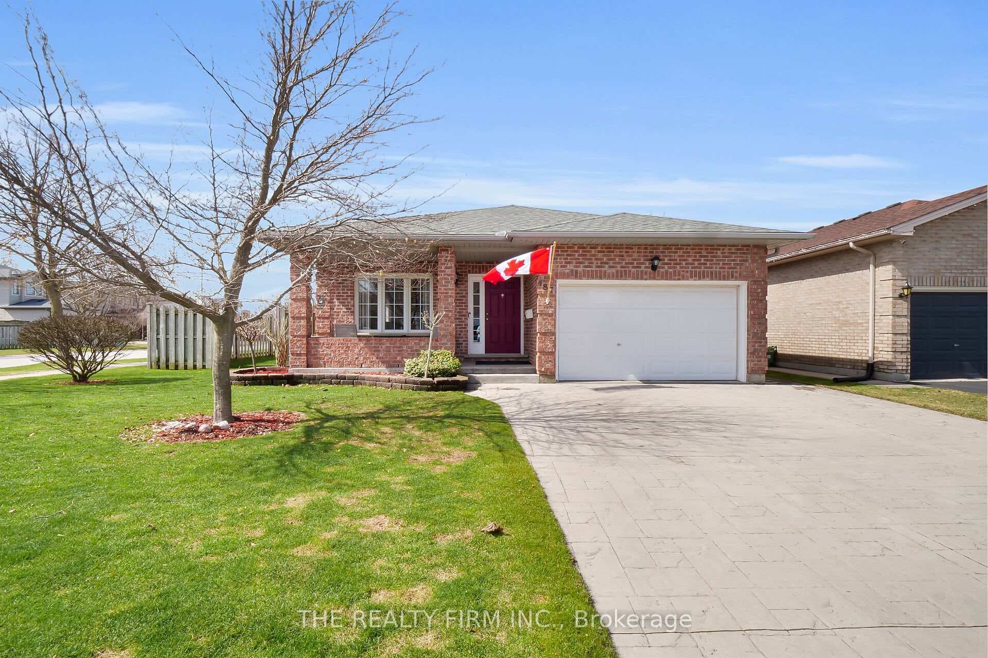 487 Forest Creek Place photo 1