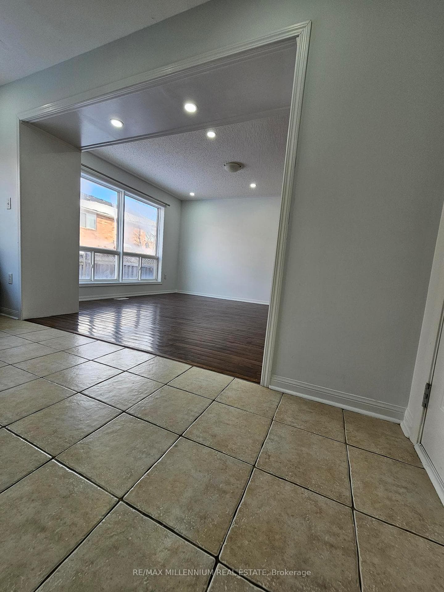 1064 Clark Boulevard photo 4