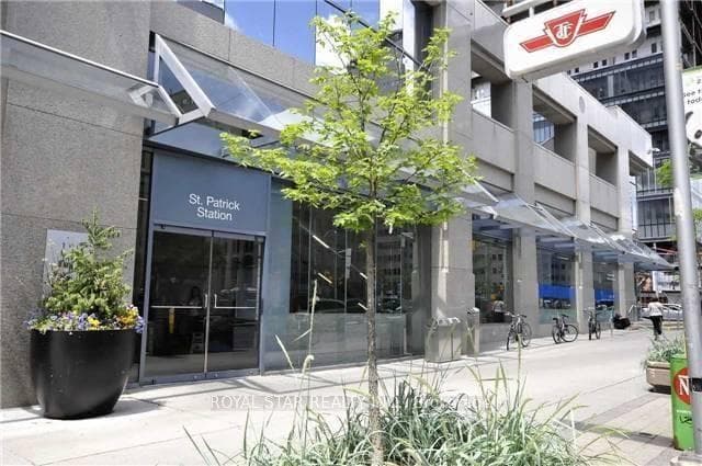 426 University Avenue Unit 1507 photo 10