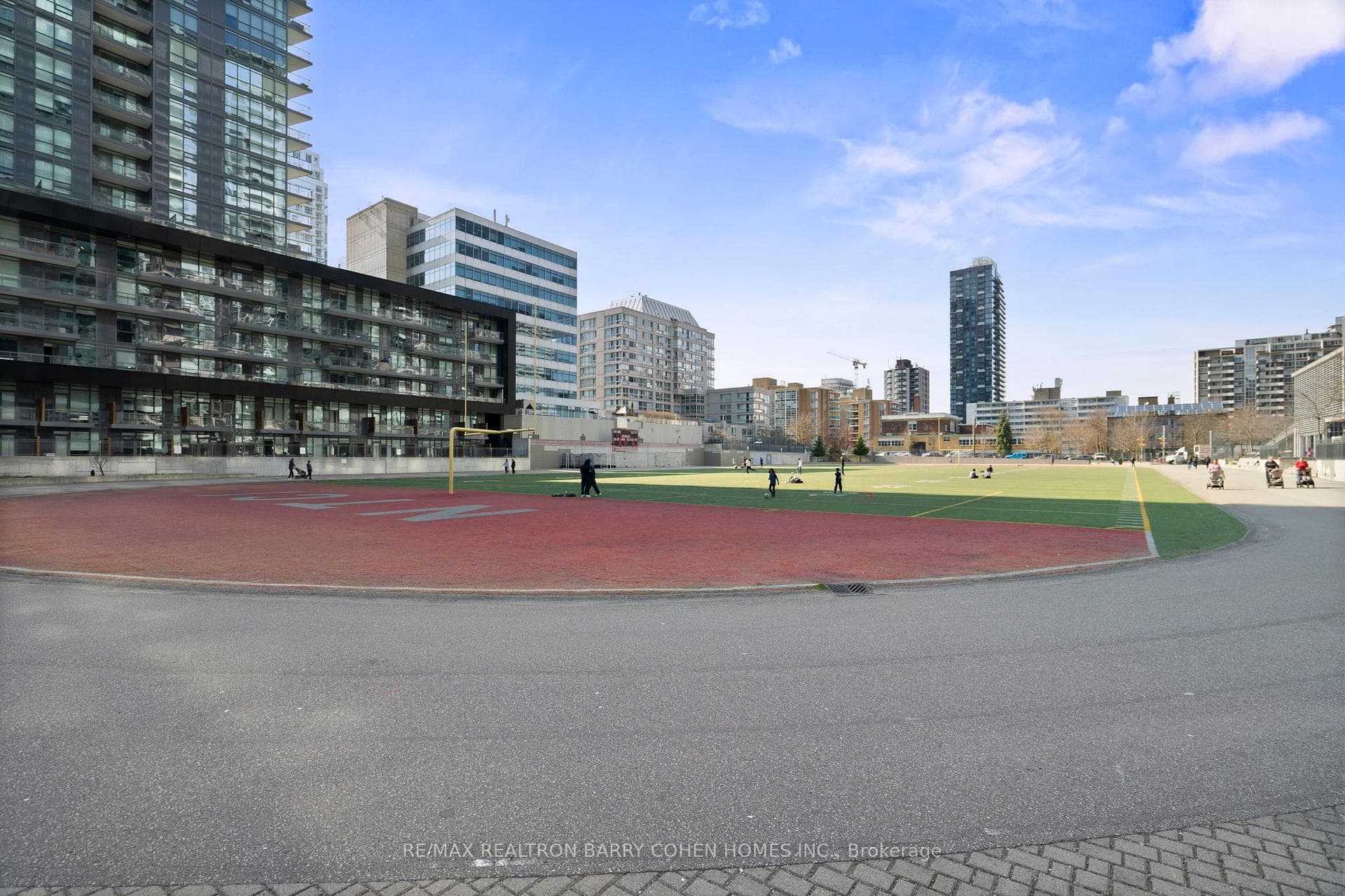 70 Roehampton Avenue Unit 1414 photo 26