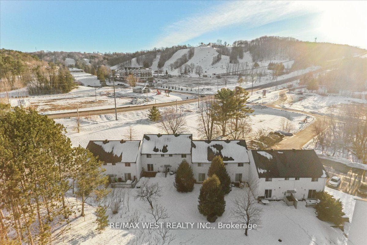 1102 Horseshoe Valley Road Unit 223 photo 1