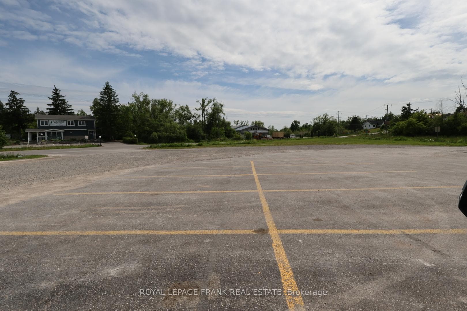 2075 Davis Road photo 48