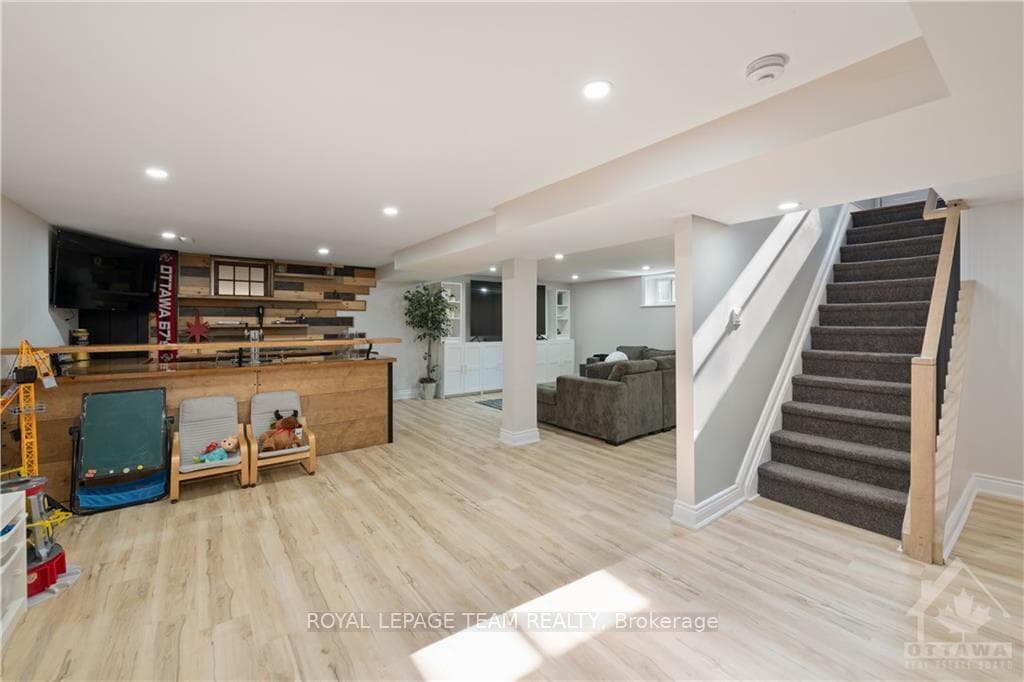 7530 HARNETT Road photo 20