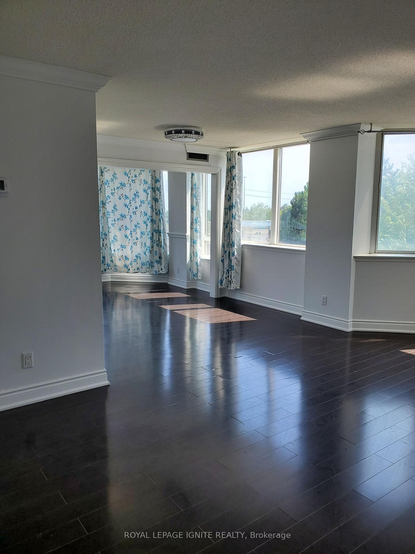 11753 Sheppard Avenue Unit 324 photo 22