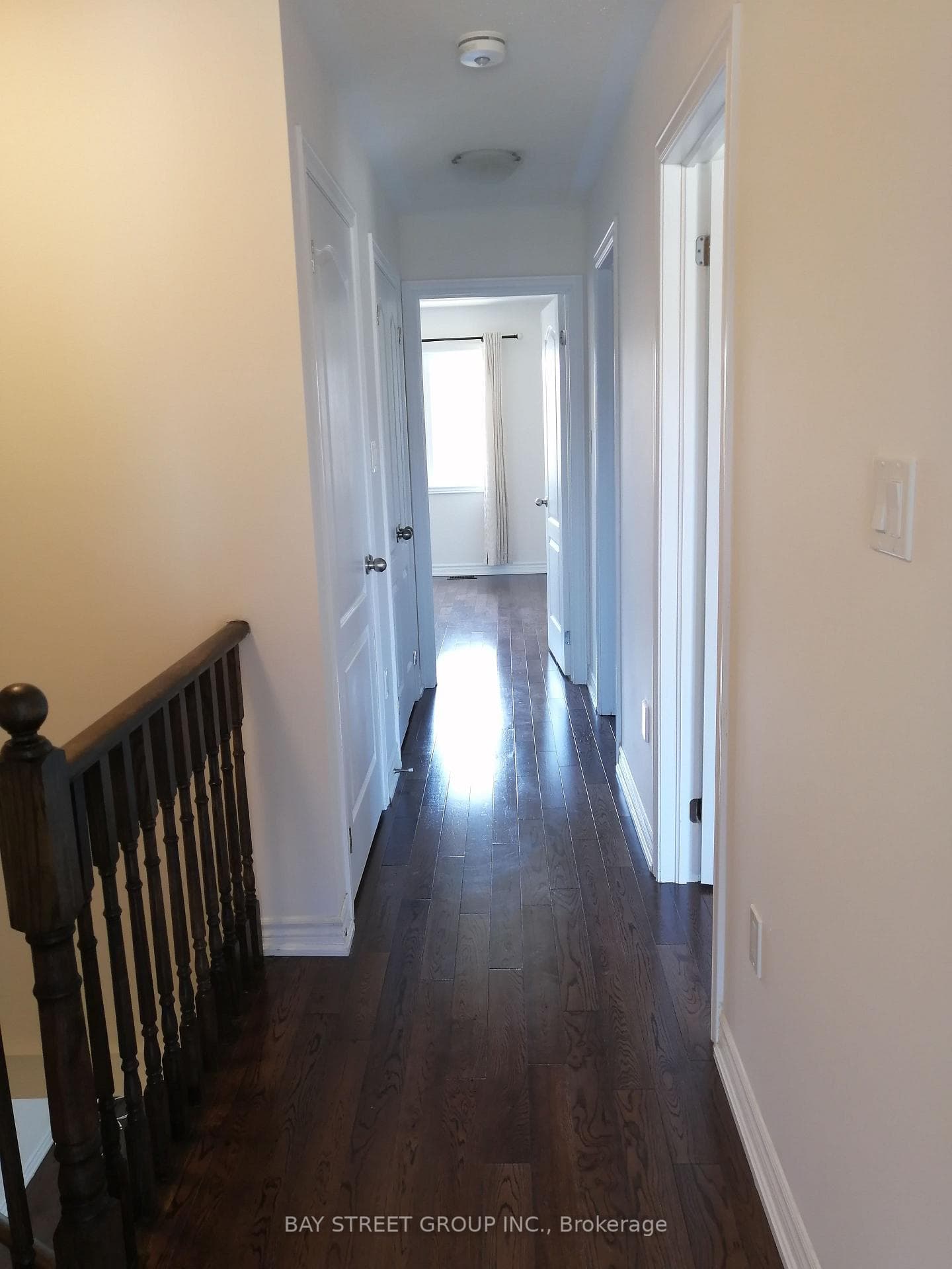 49 Mondial Crescent photo 12