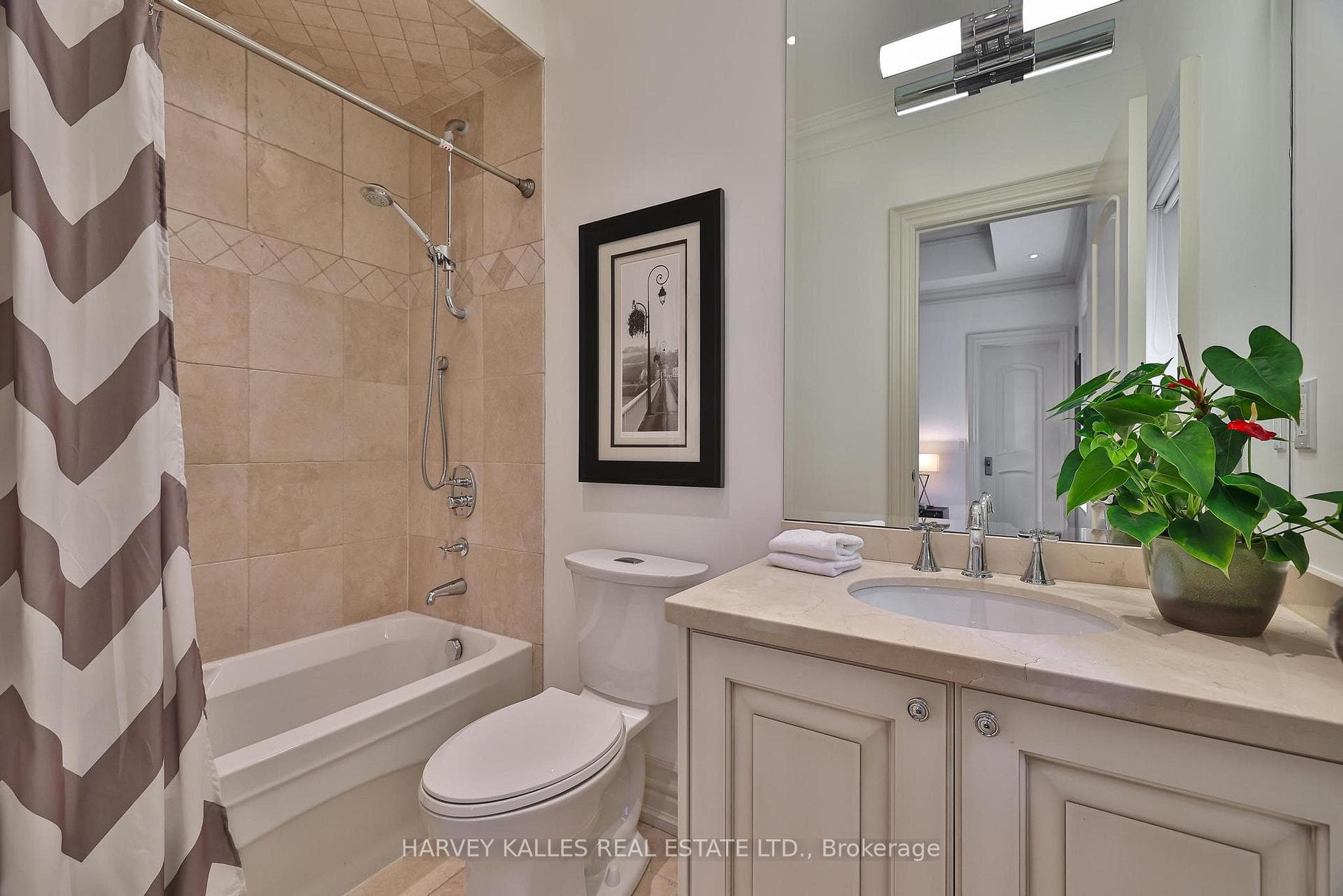 189 Haddington Avenue photo 37