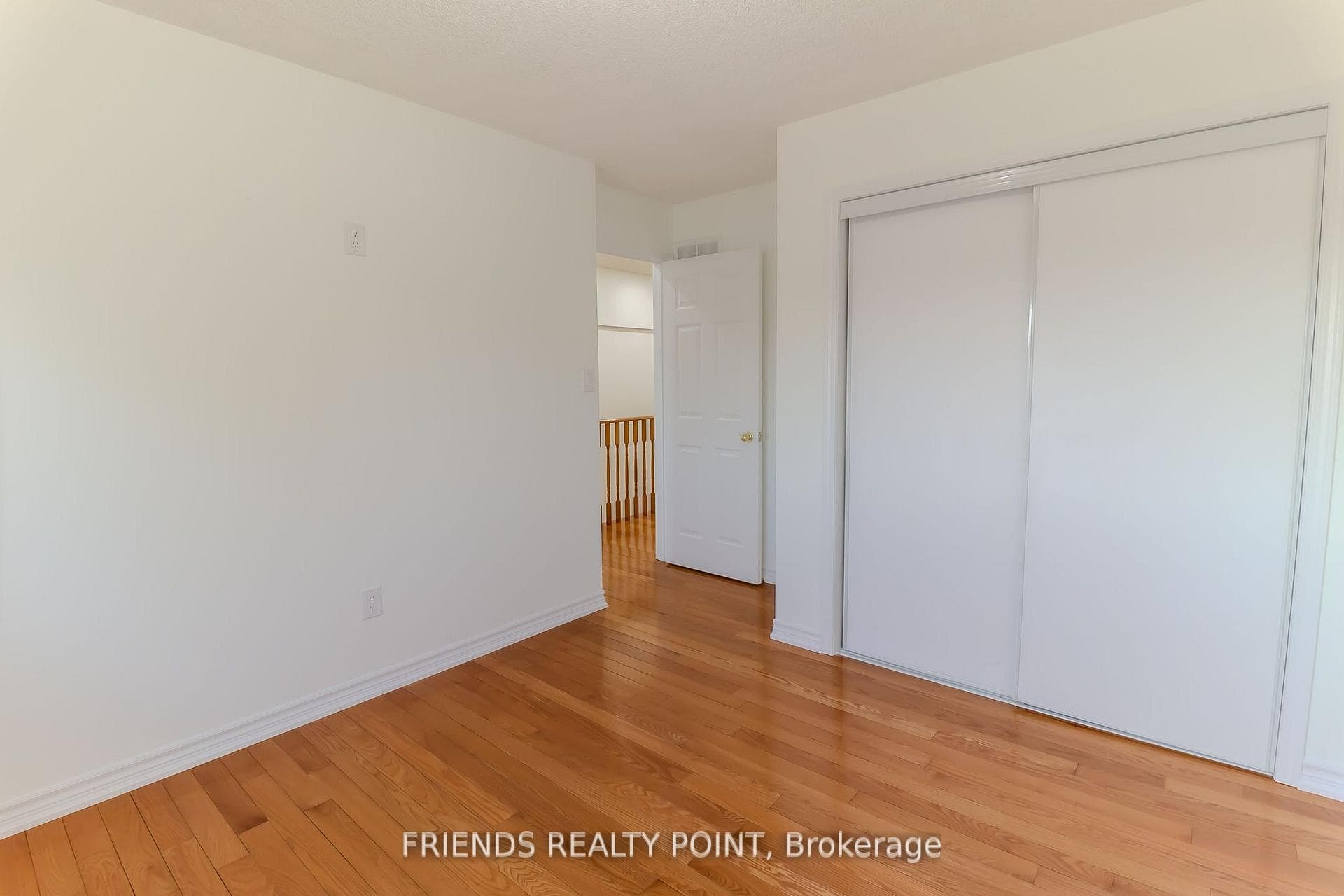 1075 Ellesmere Road Unit 5 photo 25