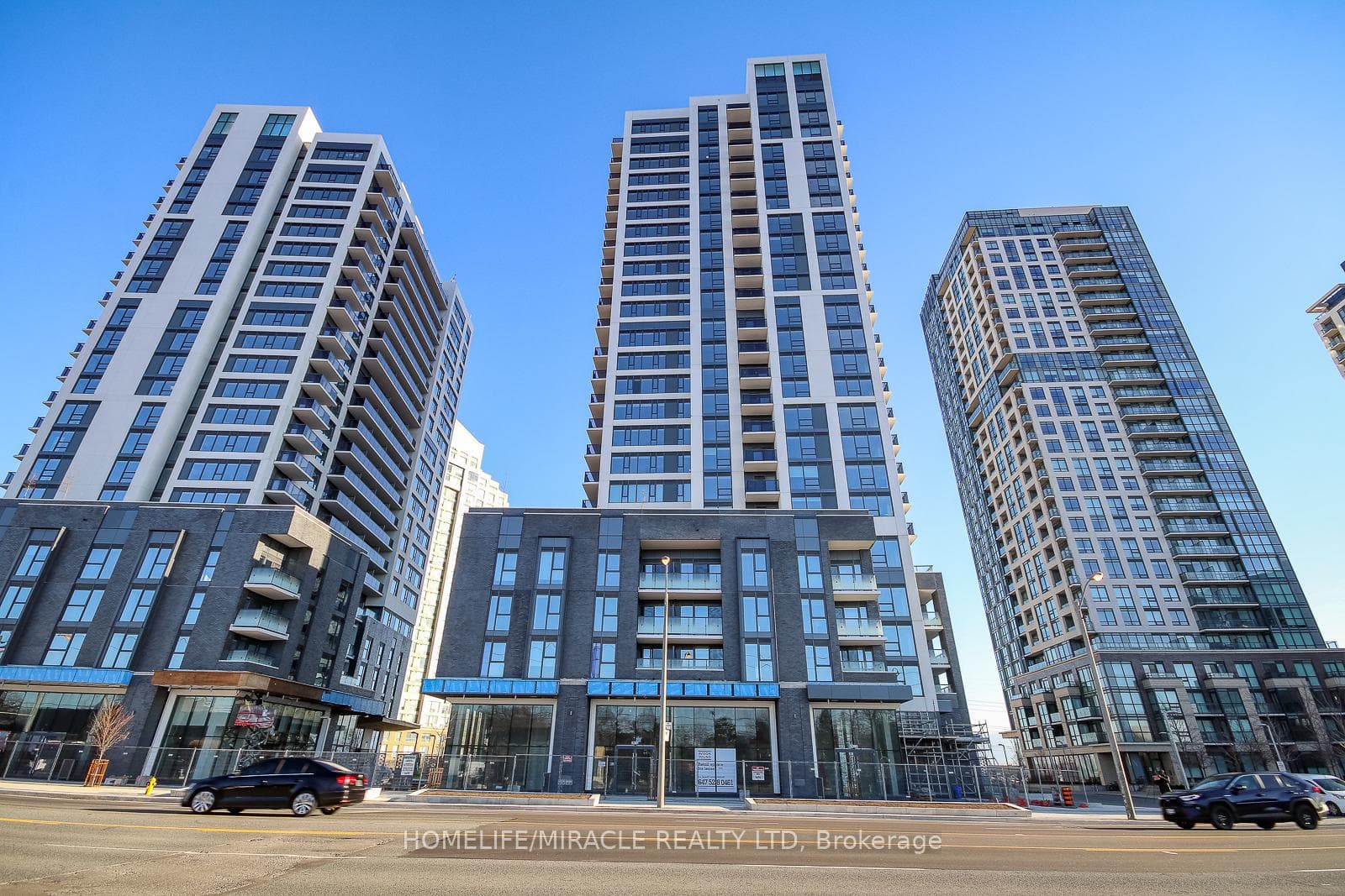 30 Samuel Wood Way Unit 1302 photo 1