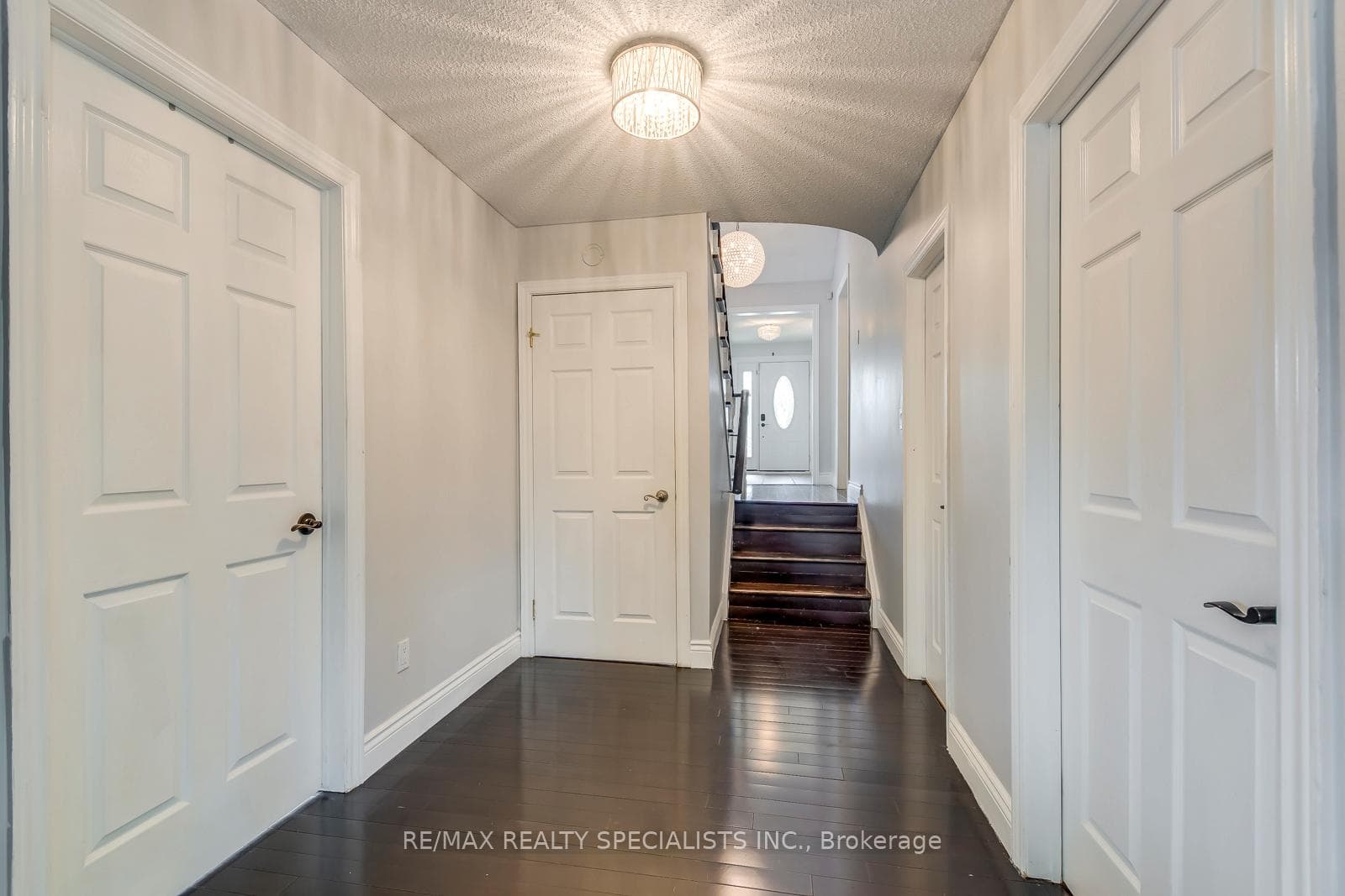 1582 Hermant Court photo 25