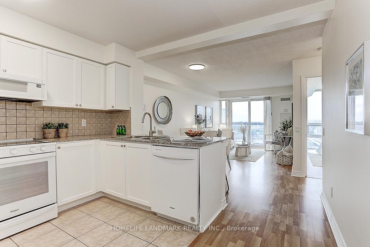 83 Borough Drive Unit 904 photo 6
