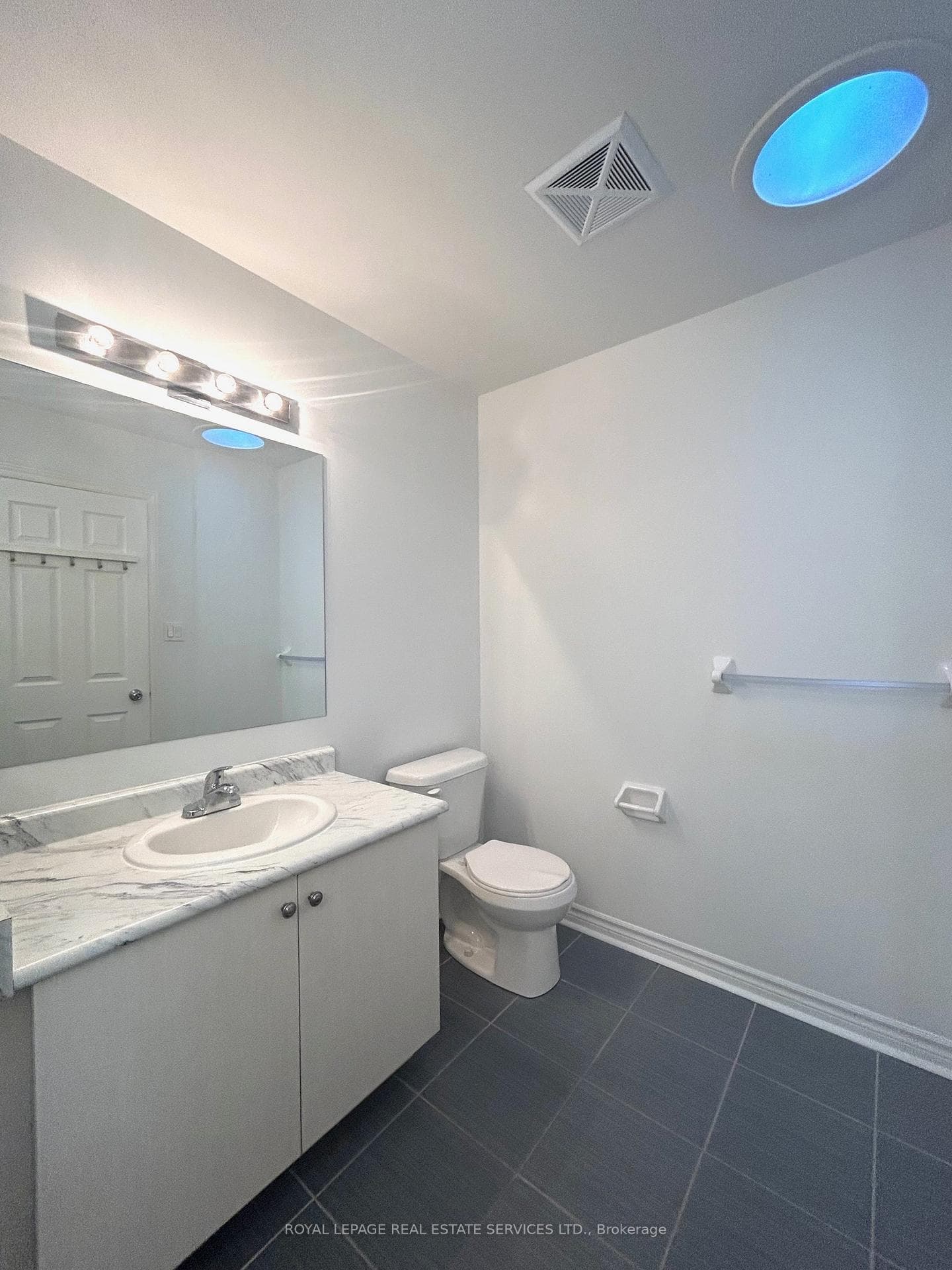 2420 Baronwood Drive Unit 23-3 photo 35