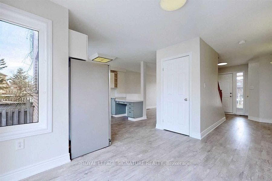 9 Sydenham Wells N/A photo 12