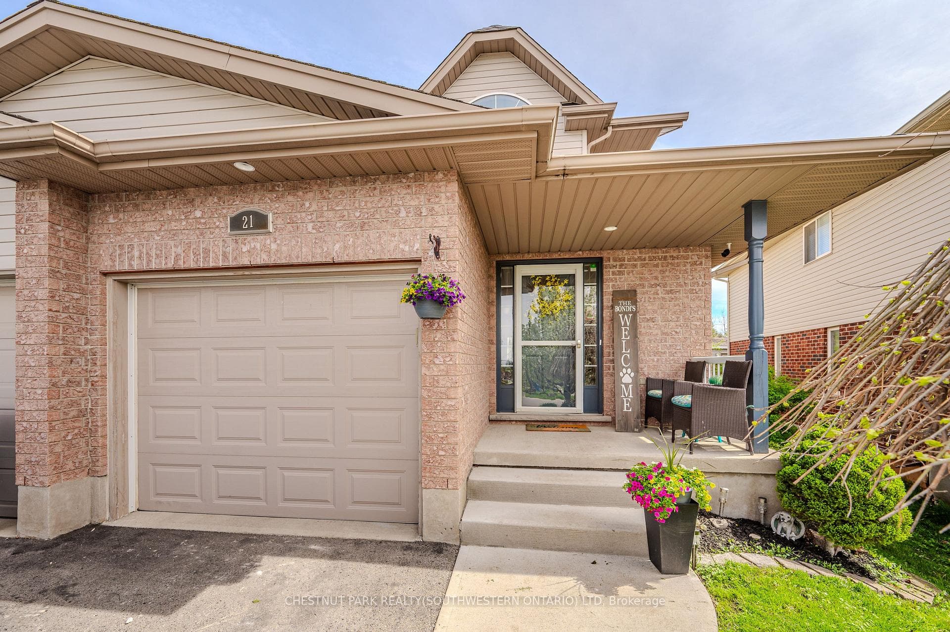 21 Henry Court photo 1