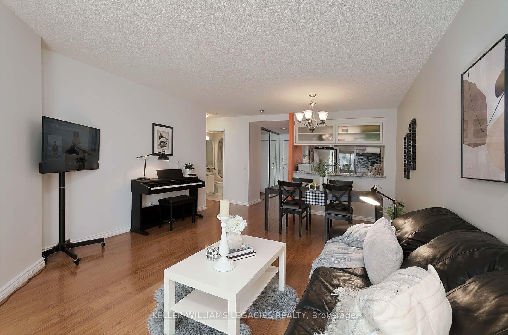 7 Bishop Avenue Unit 1203 photo 6