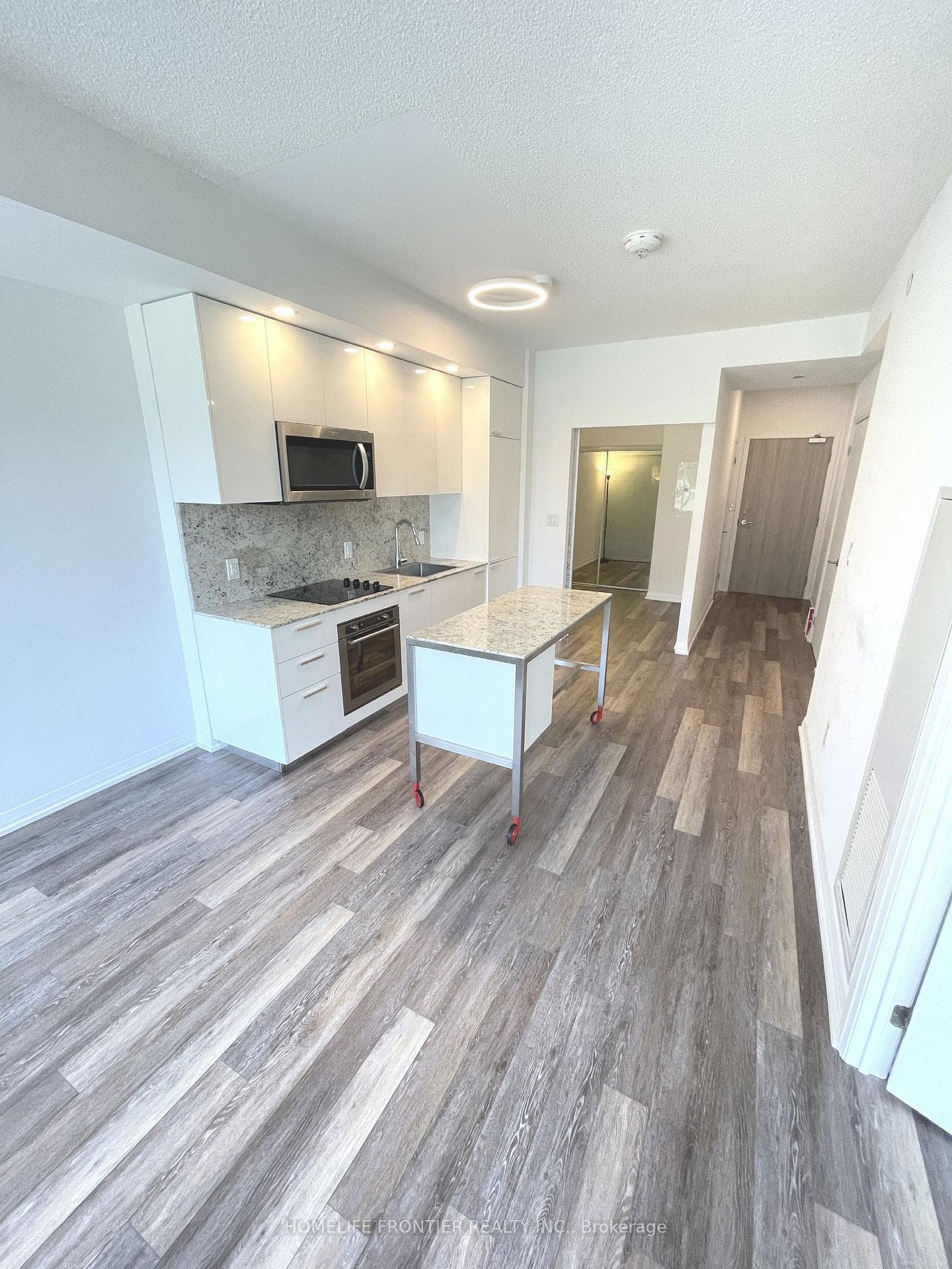75 Canterbury Place Unit 312 photo 4