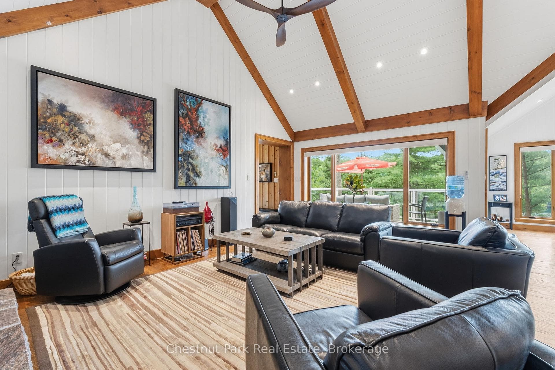 1077 HAMILLS POINT Road photo 7